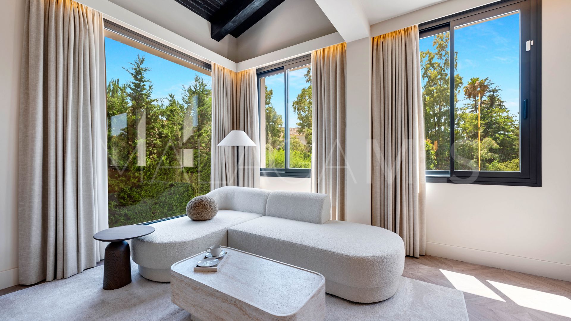 Se vende villa in Nueva Andalucia