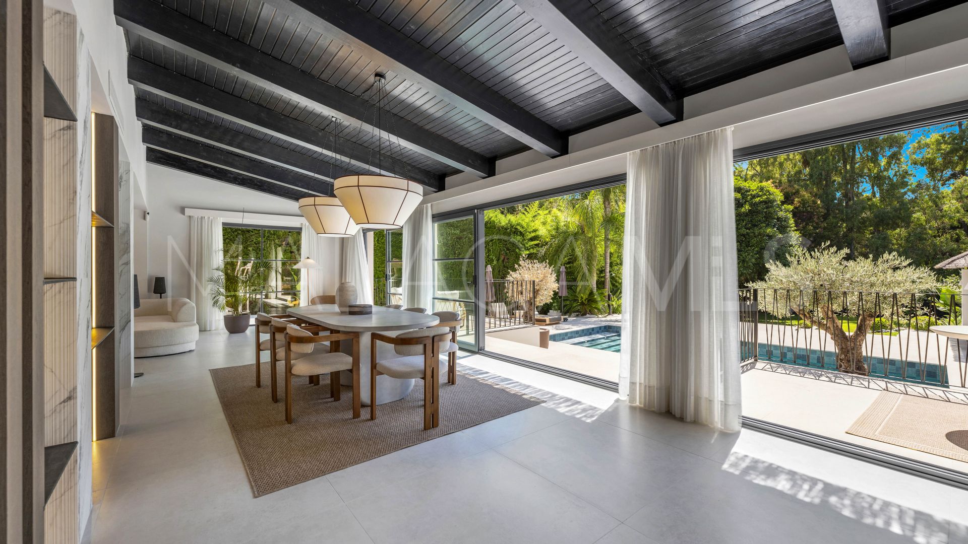 Se vende villa in Nueva Andalucia