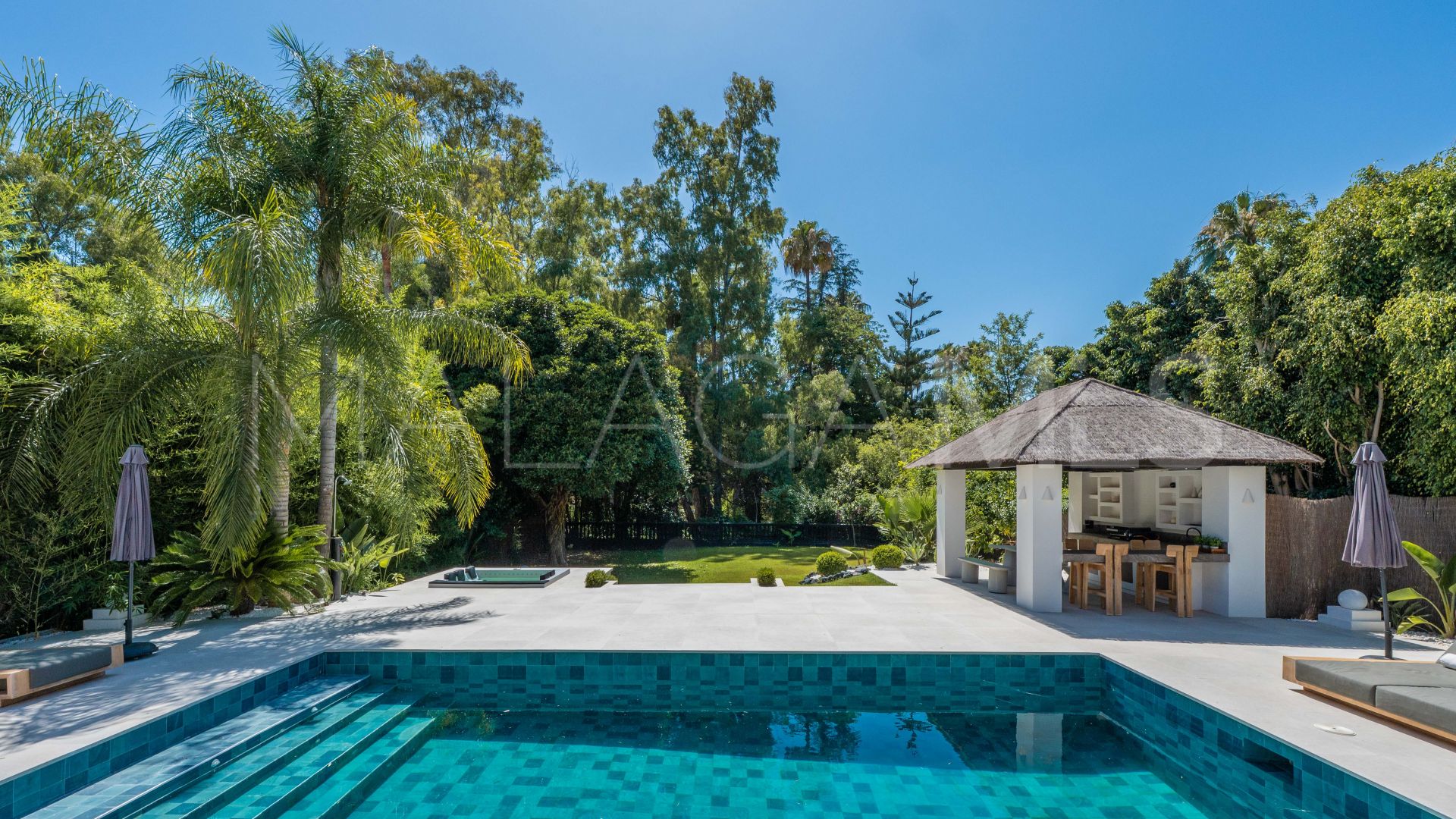 Se vende villa in Nueva Andalucia