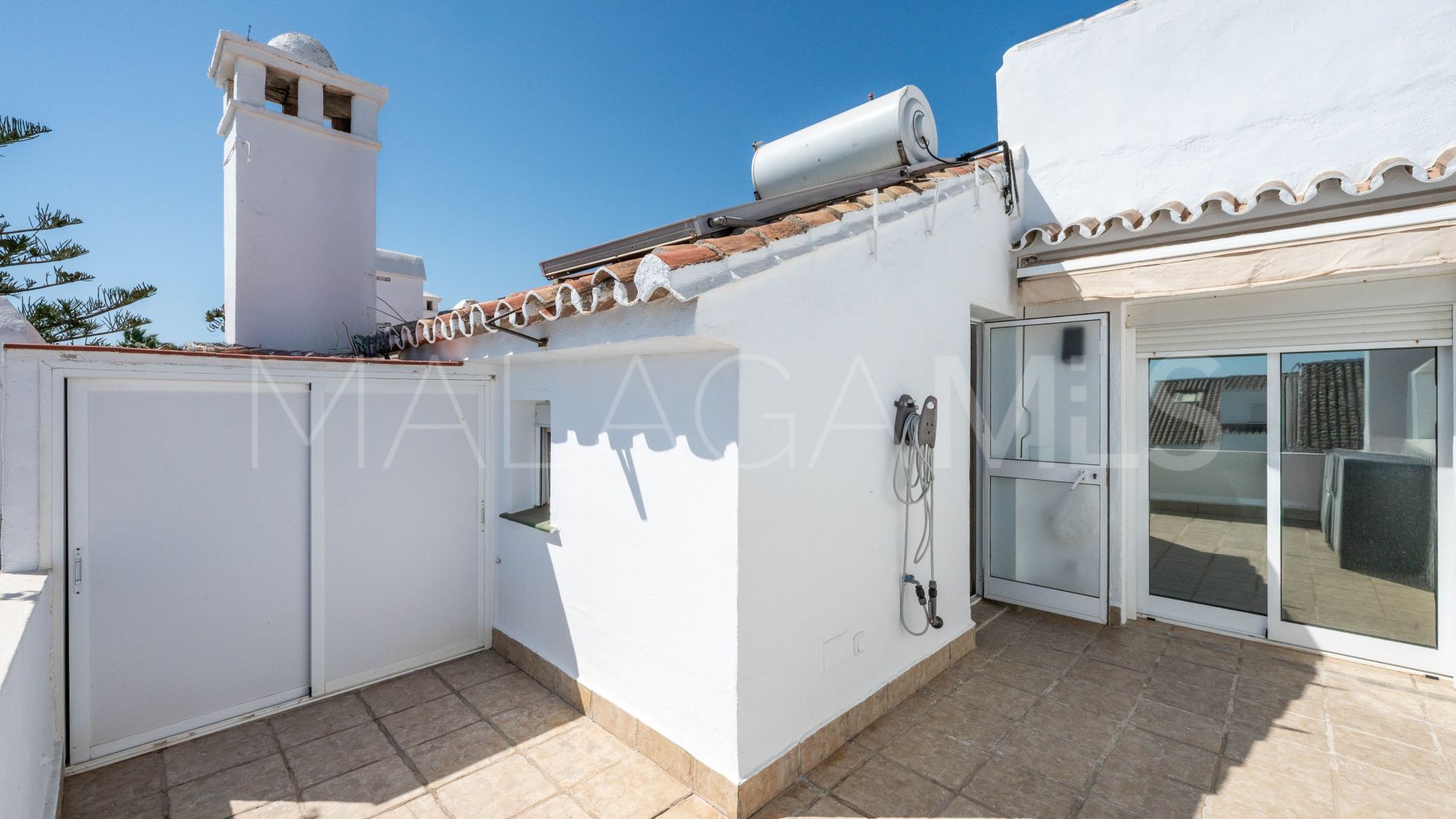 Adosado with 4 bedrooms a la venta in El Rosario