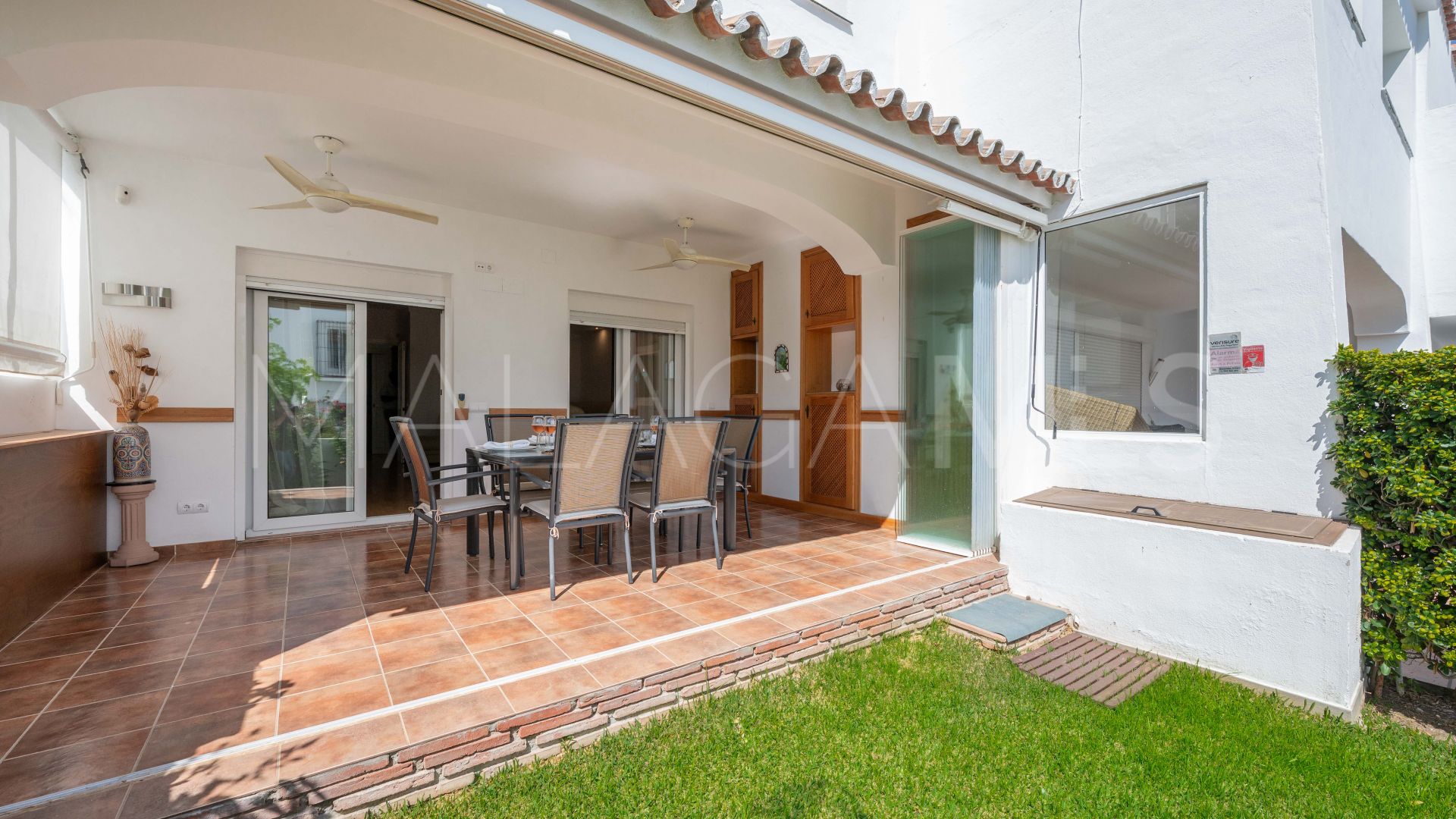 Adosado with 4 bedrooms a la venta in El Rosario