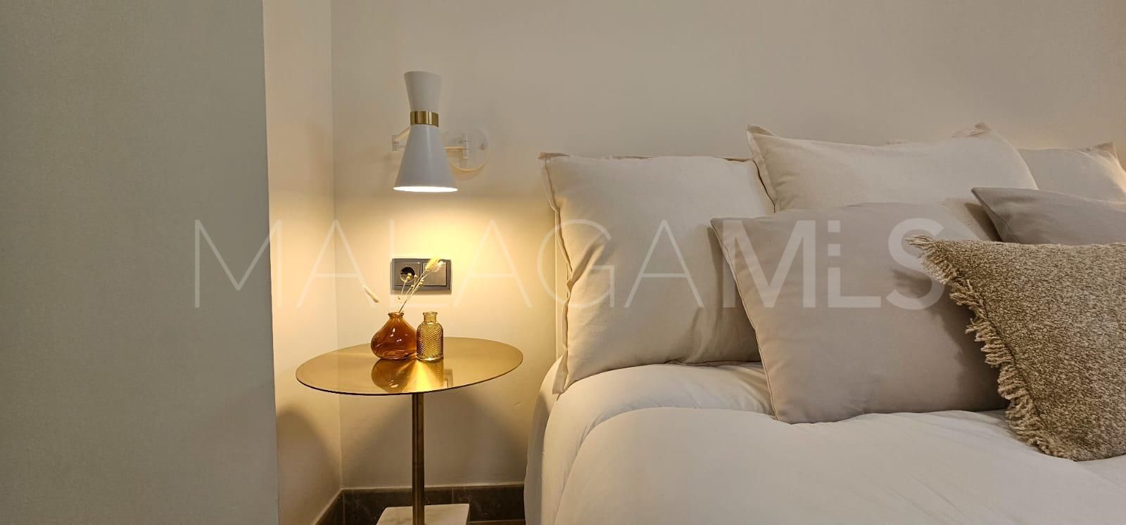 Villa for sale in Nueva Andalucia
