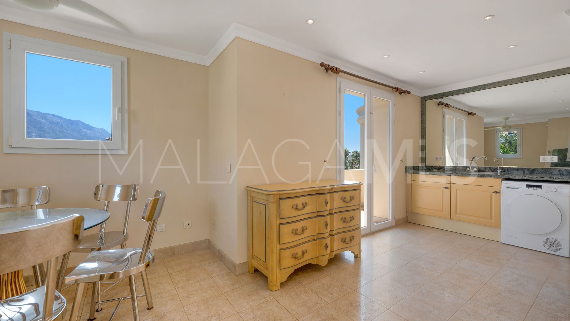 Appartement for sale in Las Alamandas
