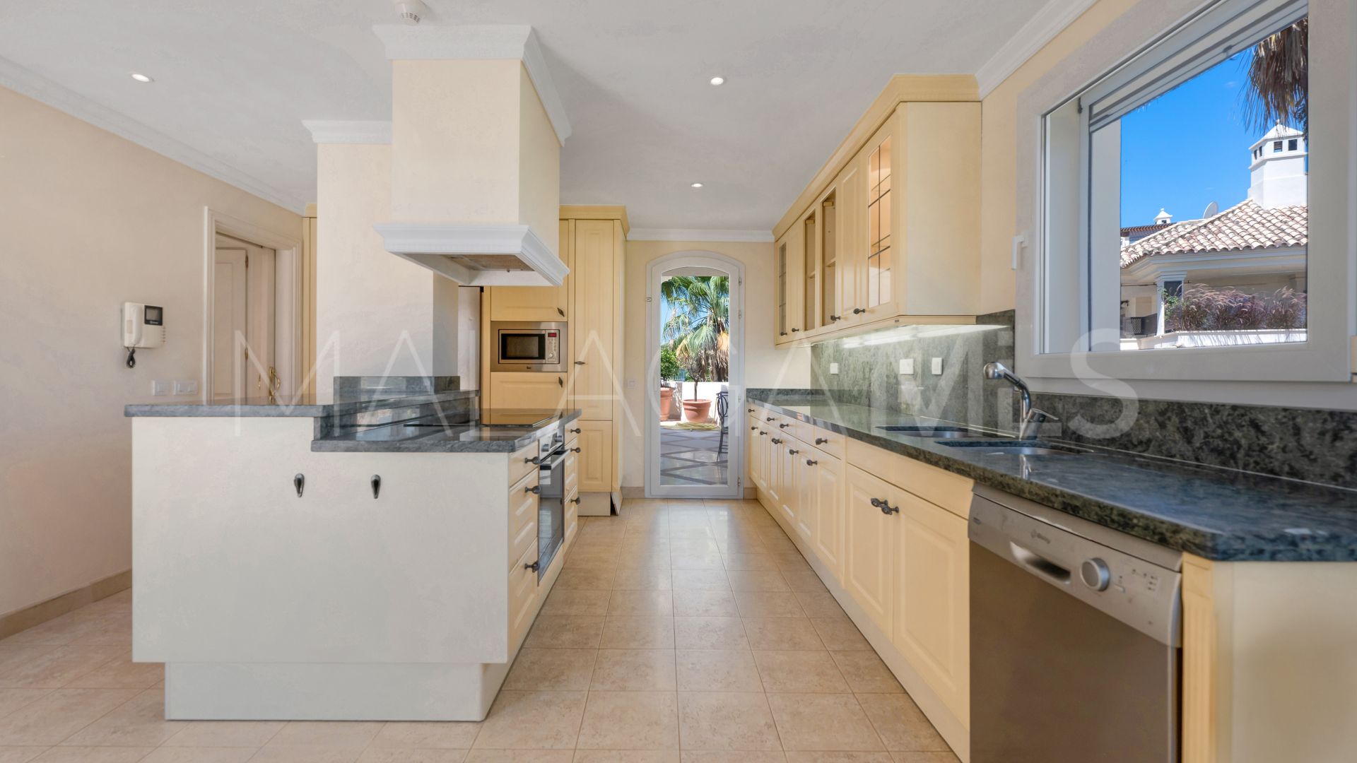 Appartement for sale in Las Alamandas