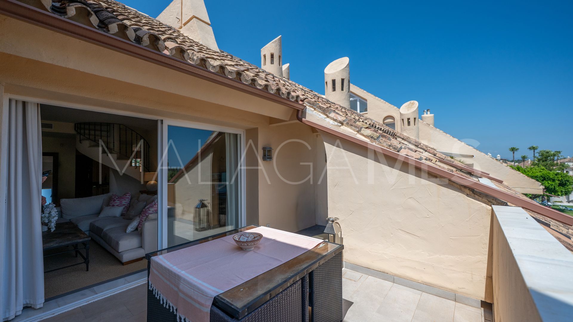 Zweistöckiges penthouse for sale in Country Club Las Brisas