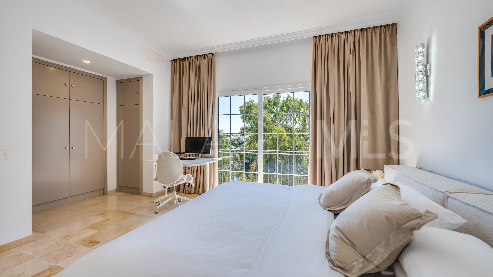 Villa for sale in Aldea Dorada