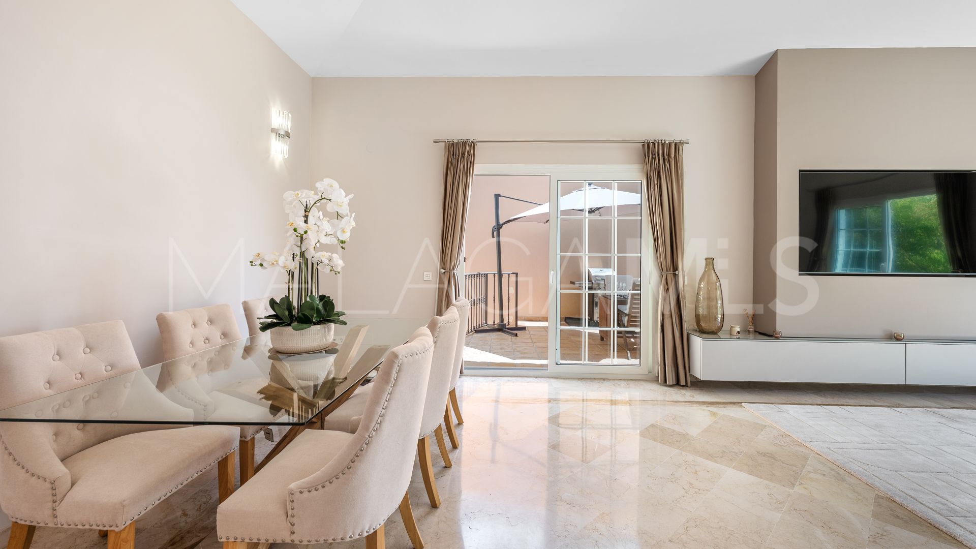 Villa for sale in Aldea Dorada