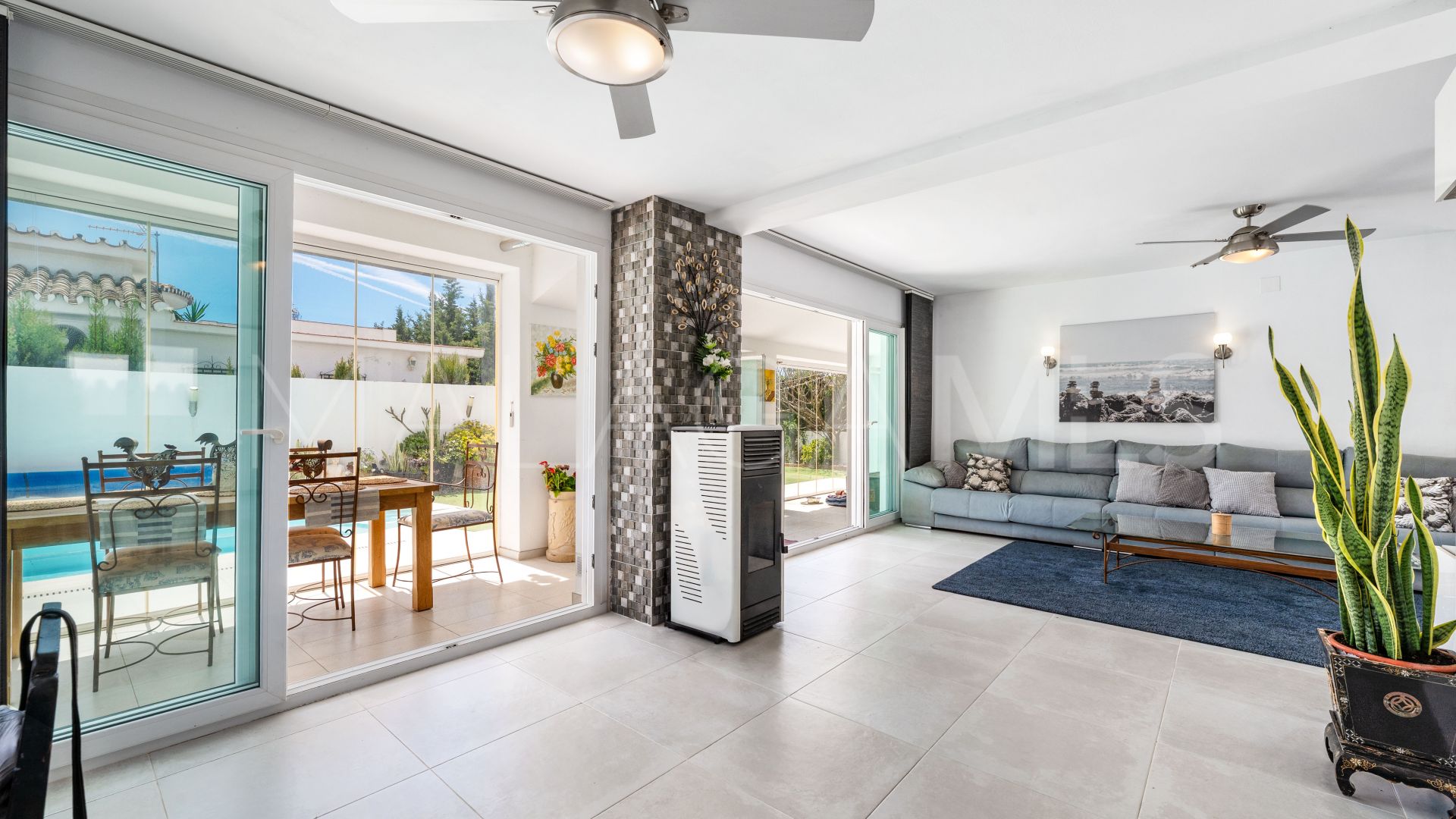 Villa for sale in El Saladillo