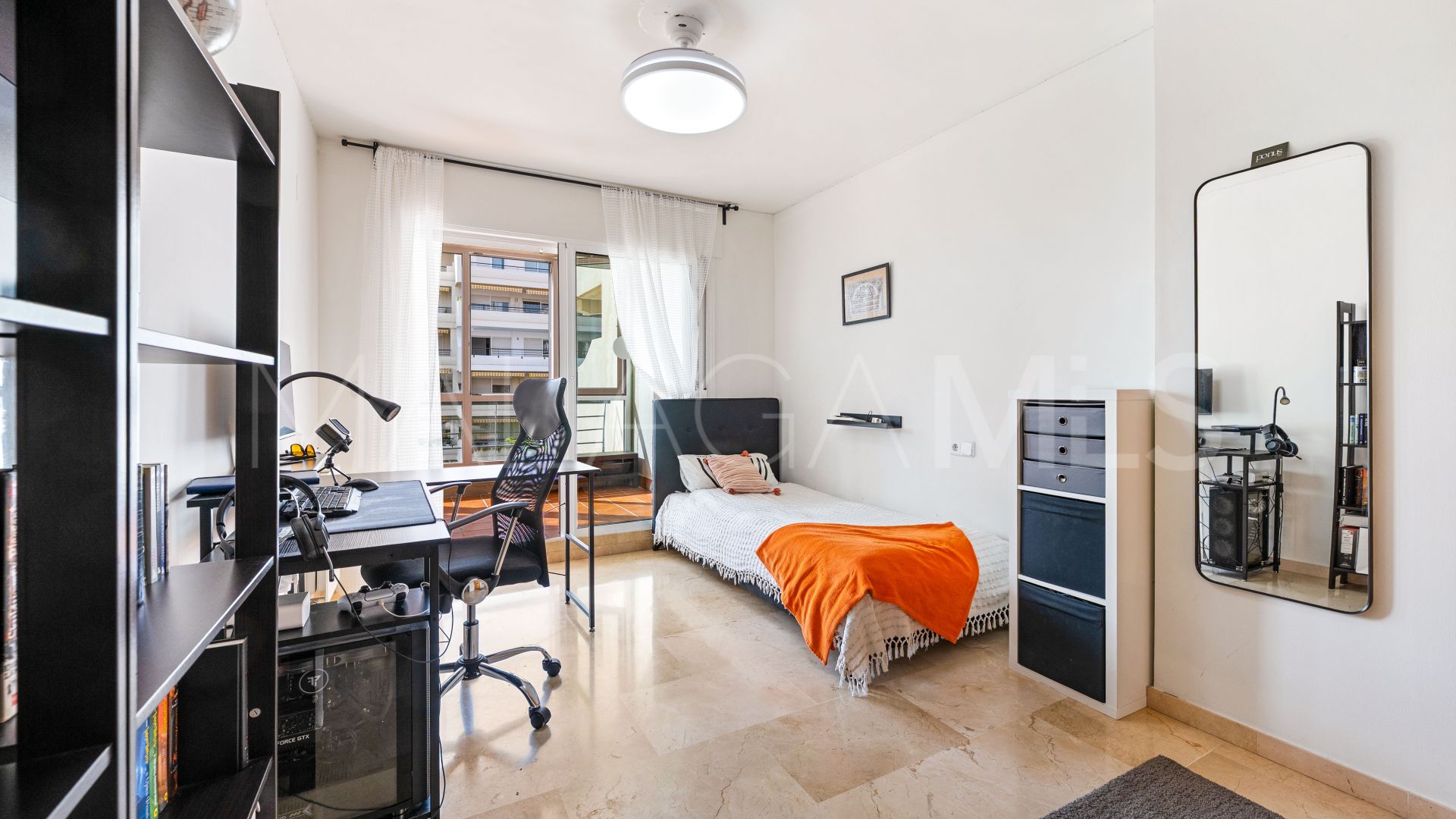 Lägenhet for sale in Marbella City