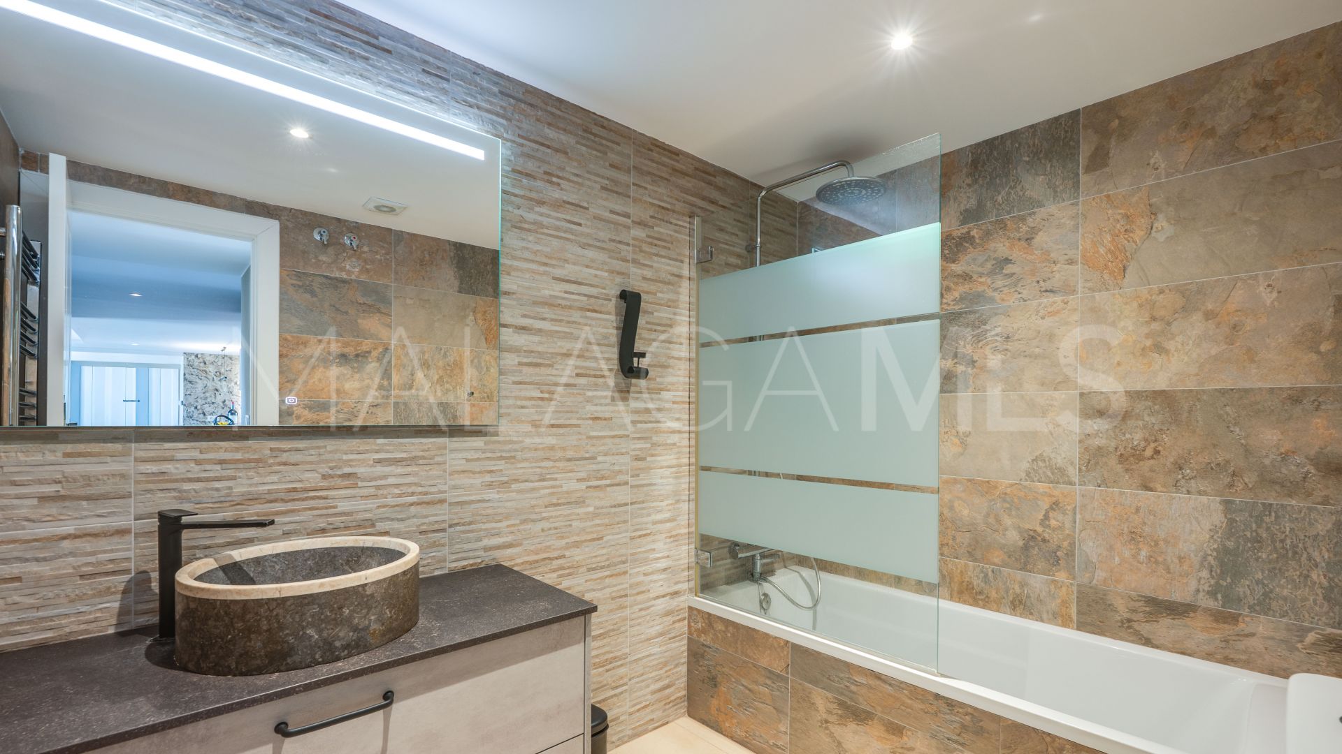 Lägenhet for sale in Campos de Guadalmina