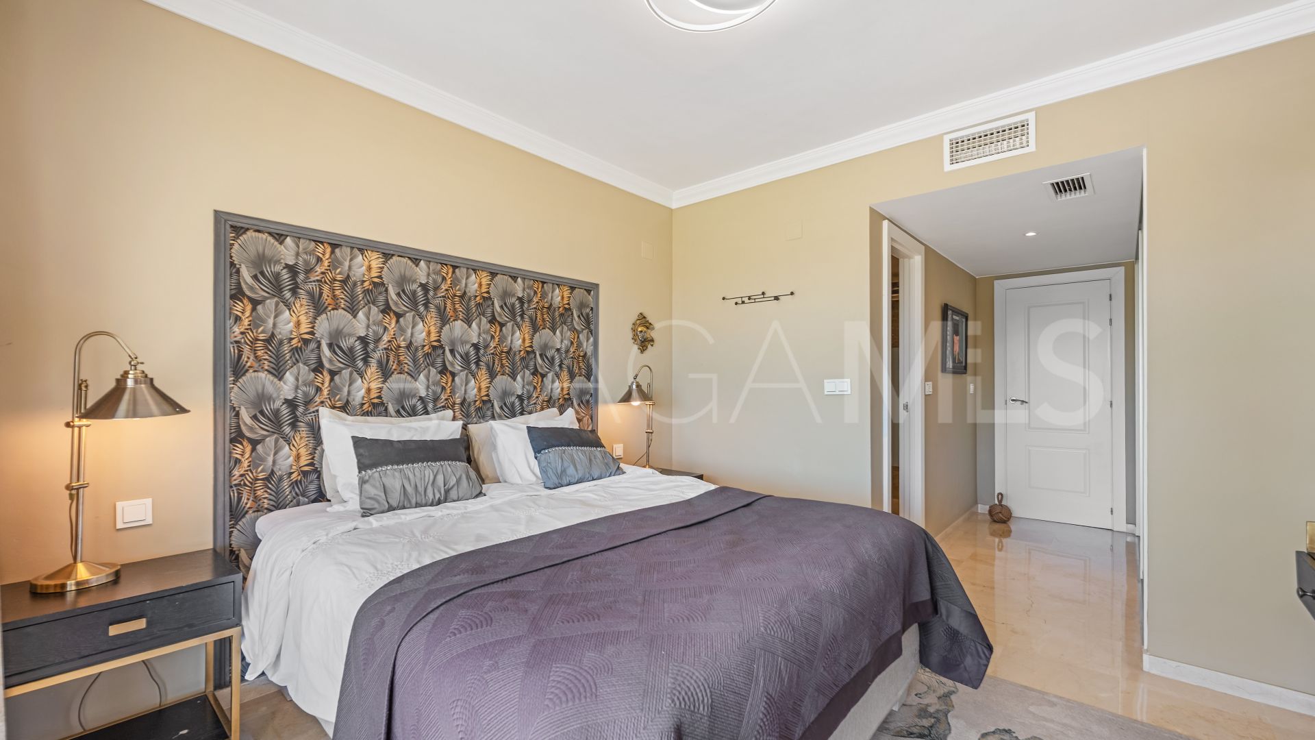 Lägenhet for sale in Campos de Guadalmina