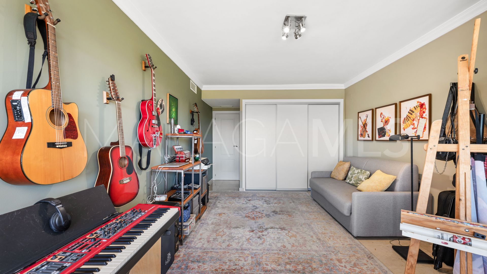 Lägenhet for sale in Campos de Guadalmina