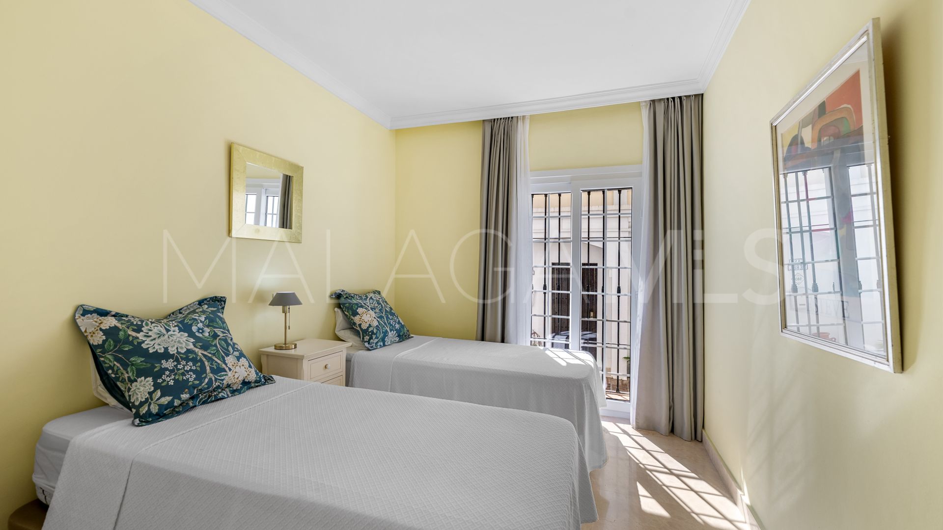 Buy adosado in Aloha Pueblo