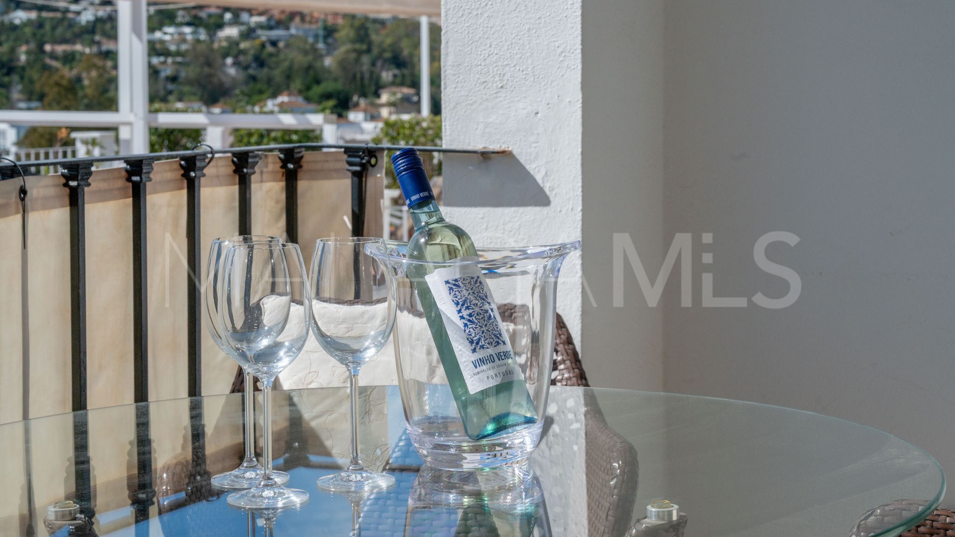 Buy adosado in Aloha Pueblo