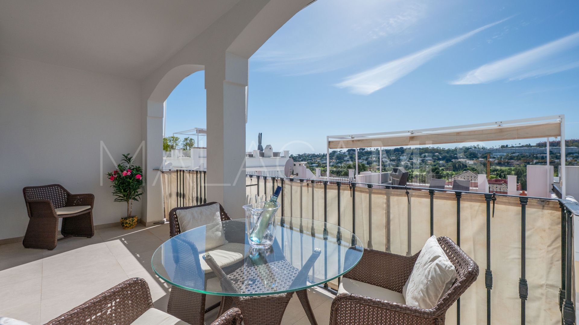 Buy adosado in Aloha Pueblo