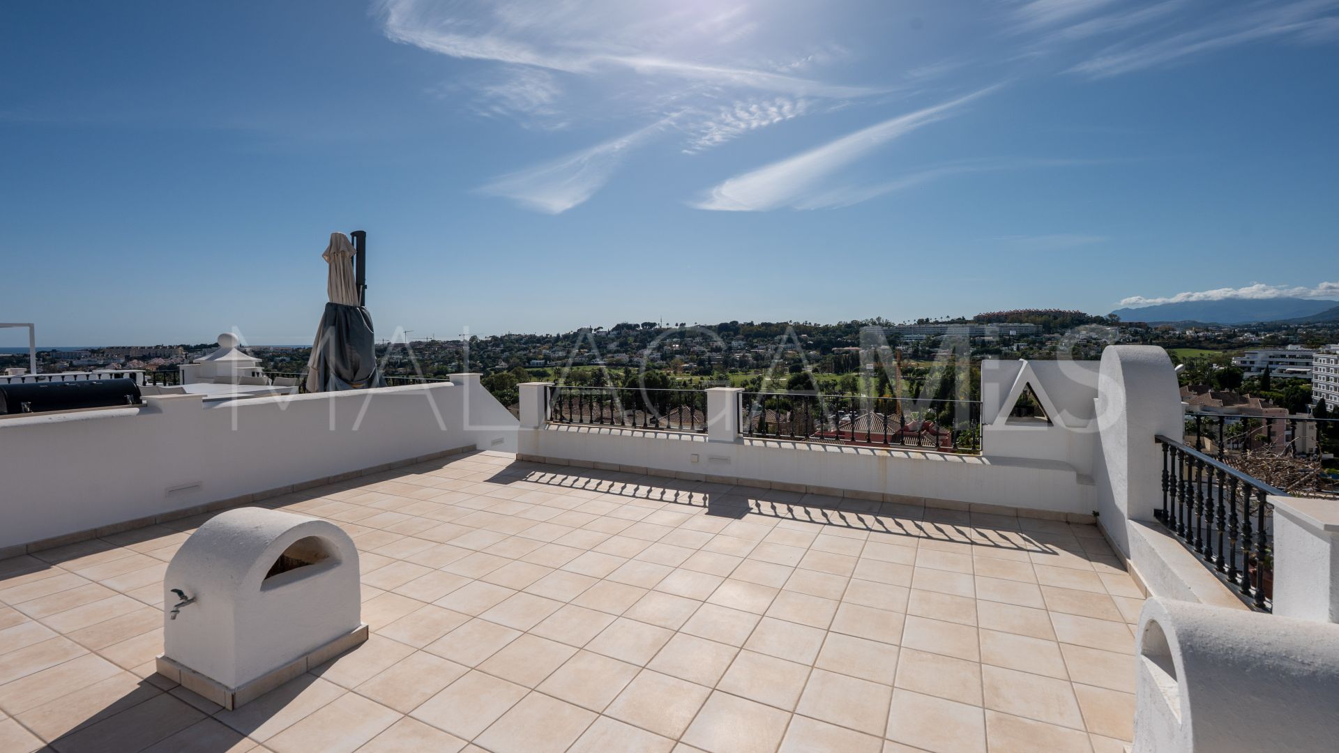 Buy adosado in Aloha Pueblo