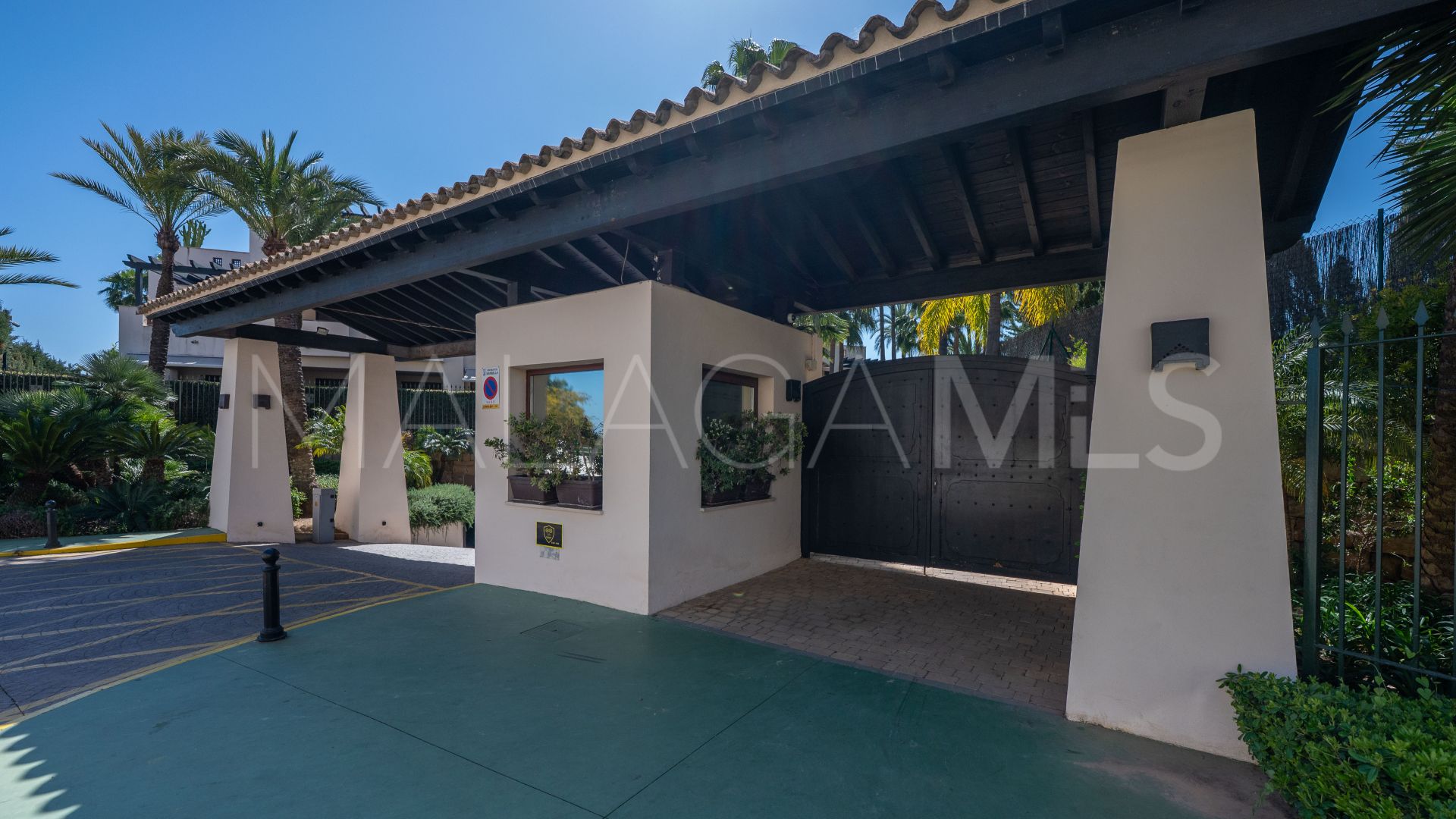 Lägenhet for sale in Nueva Andalucia