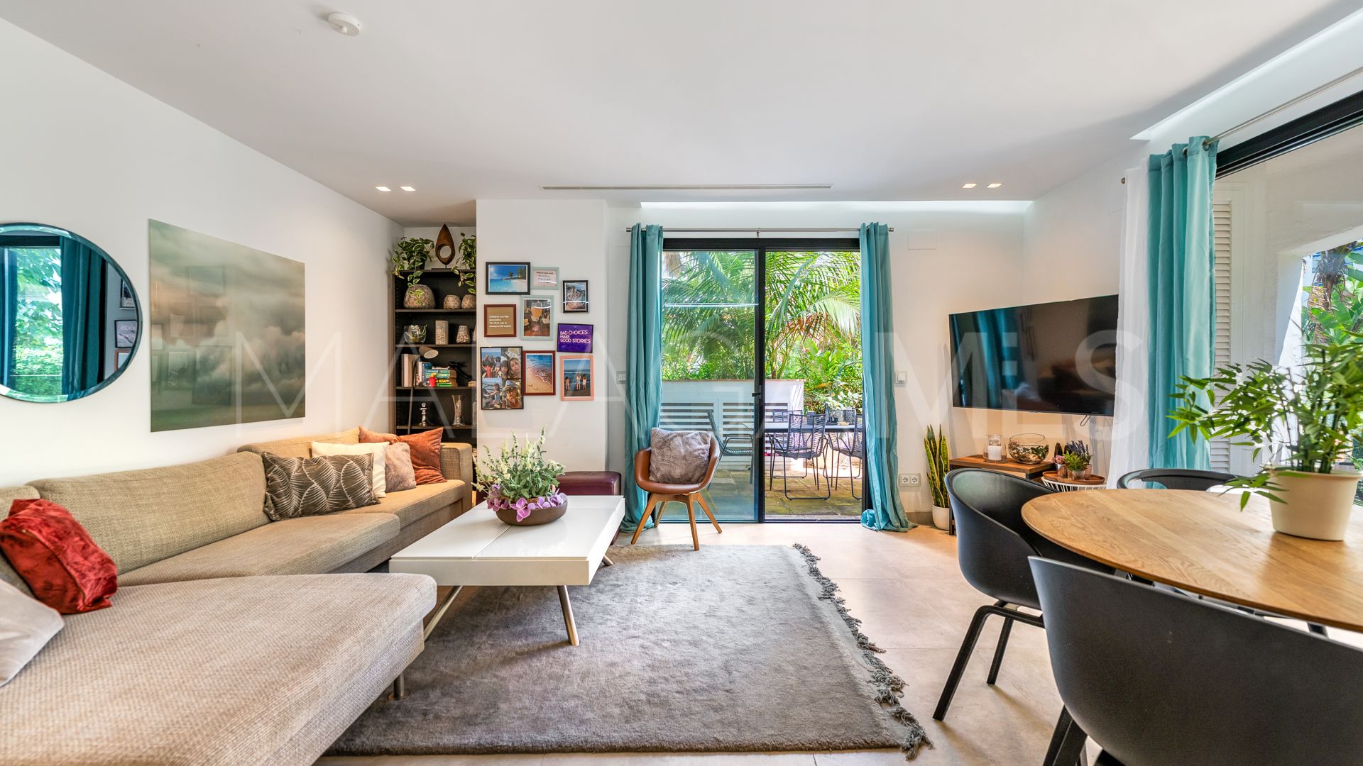 Wohnung for sale in Marbella - Puerto Banus