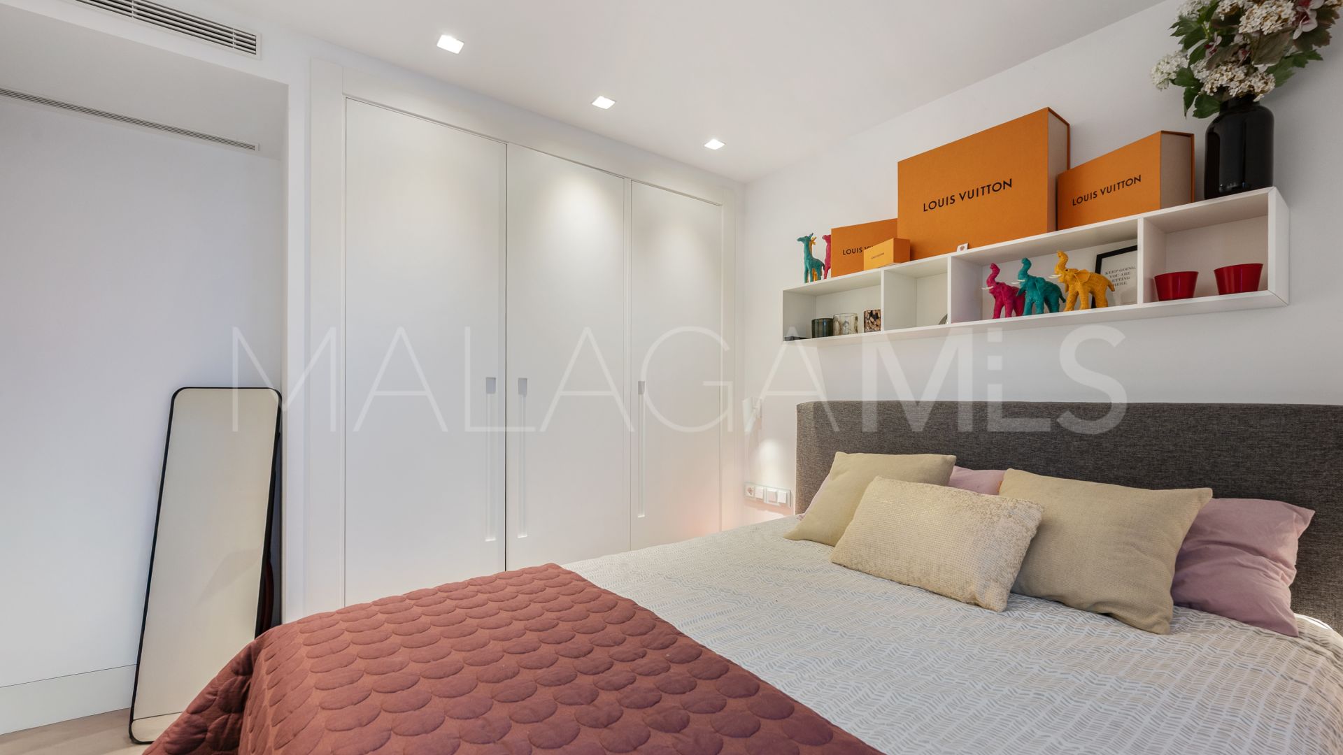 Wohnung for sale in Marbella - Puerto Banus