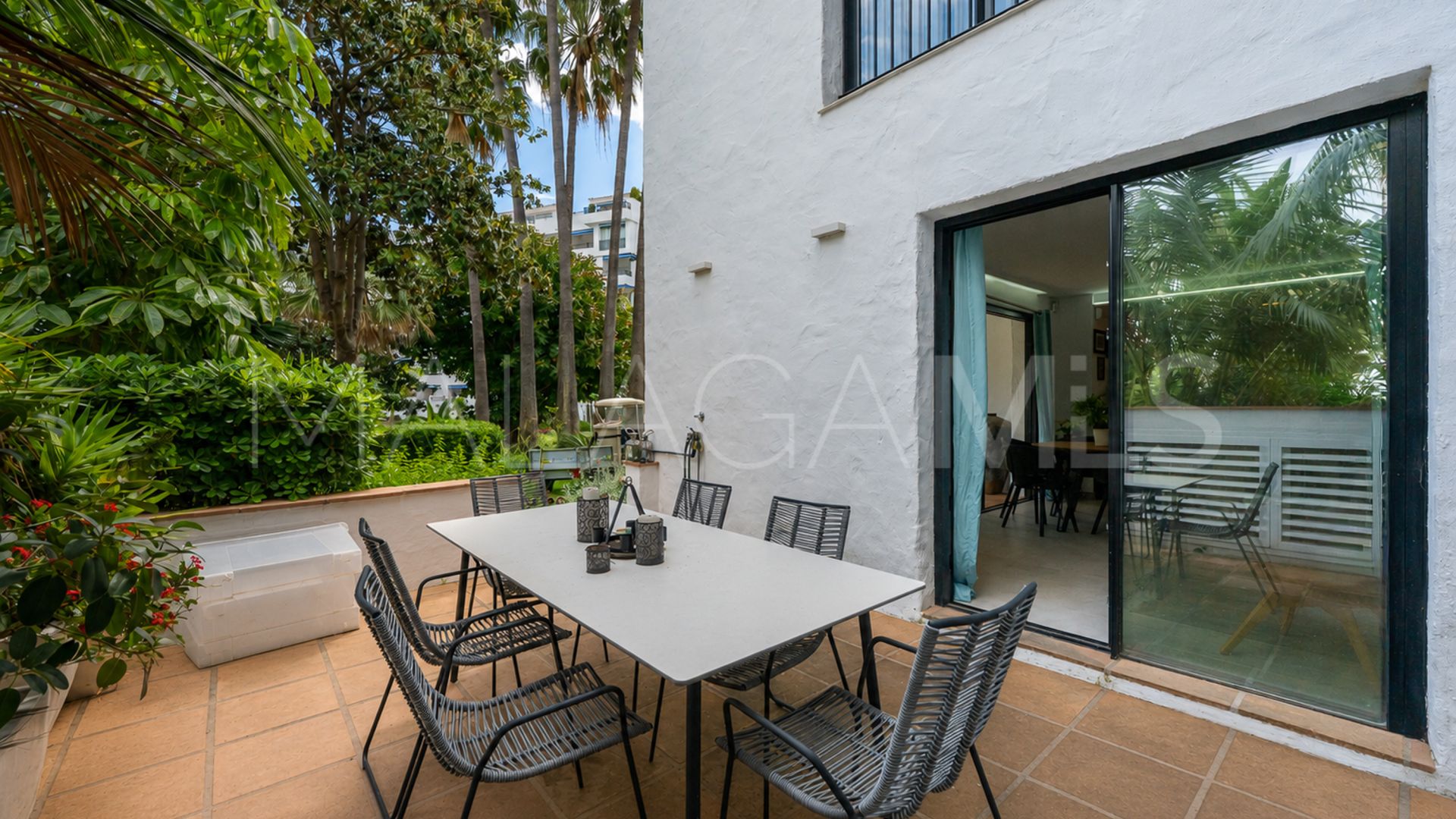 Wohnung for sale in Marbella - Puerto Banus