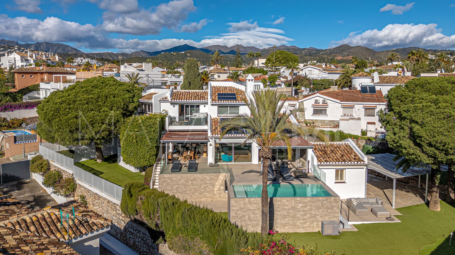Villa for sale in Marbella Öst
