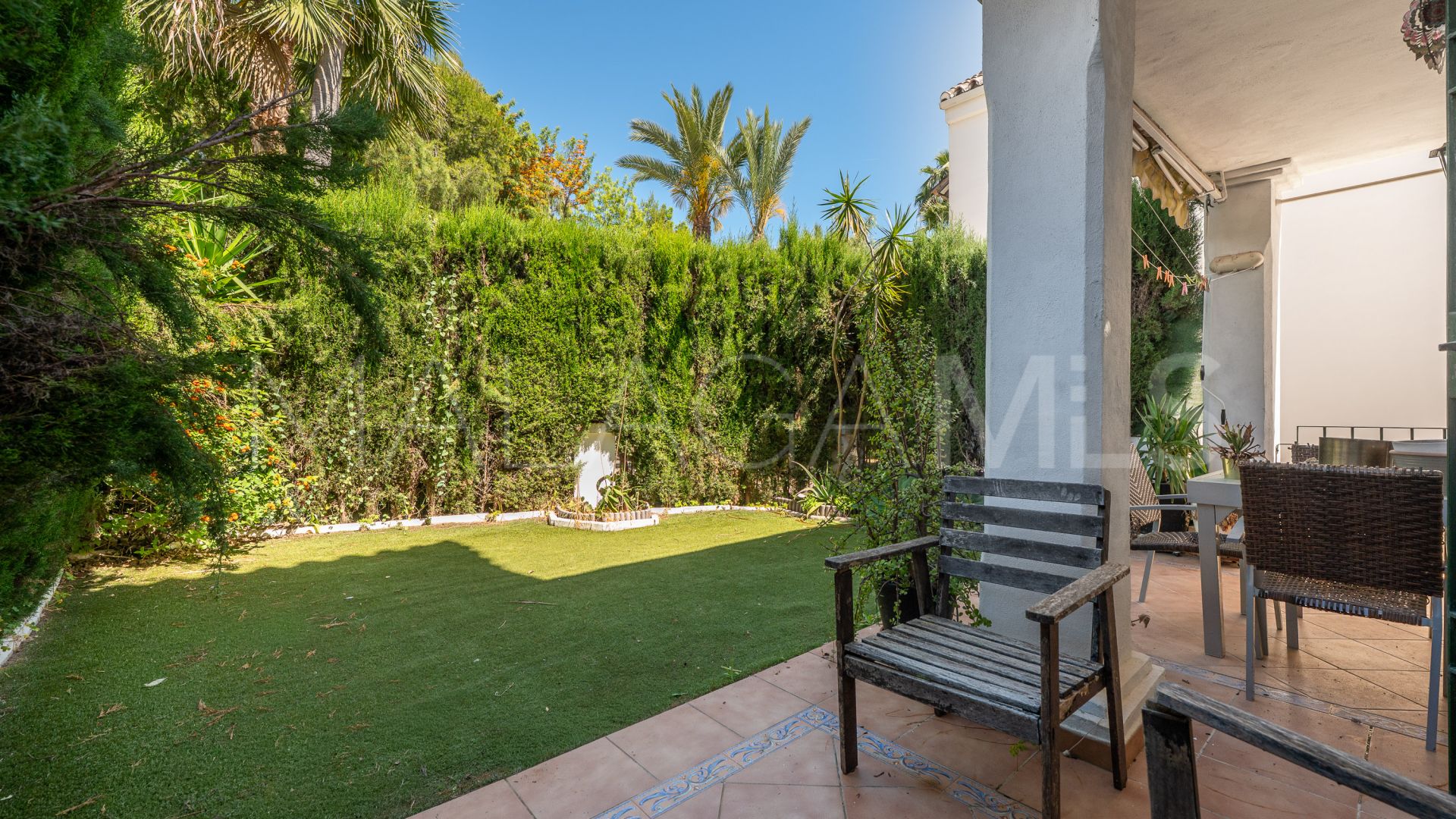 2 bedrooms Nueva Andalucia apartment for sale