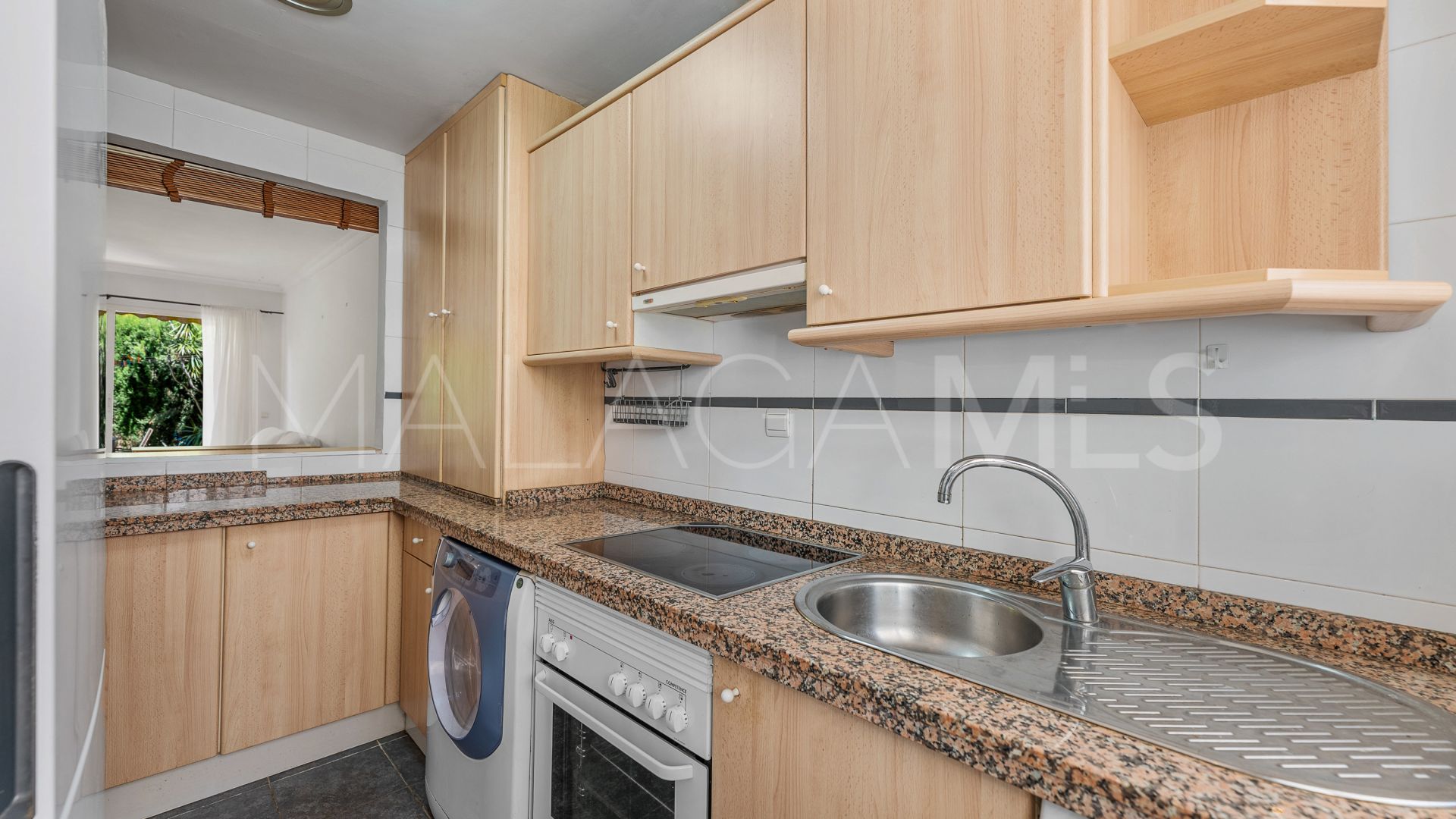 2 bedrooms Nueva Andalucia apartment for sale