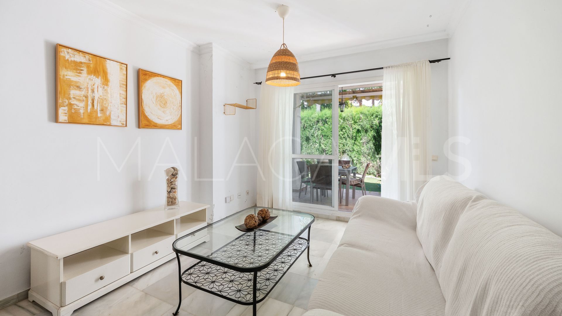 2 bedrooms Nueva Andalucia apartment for sale