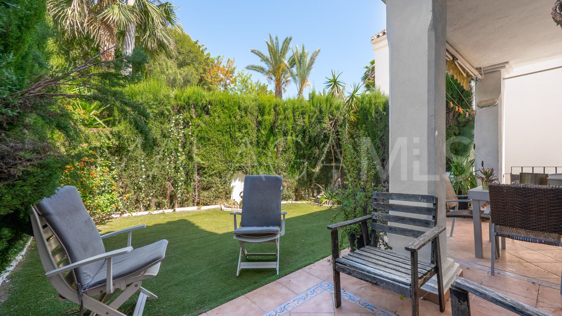 2 bedrooms Nueva Andalucia apartment for sale