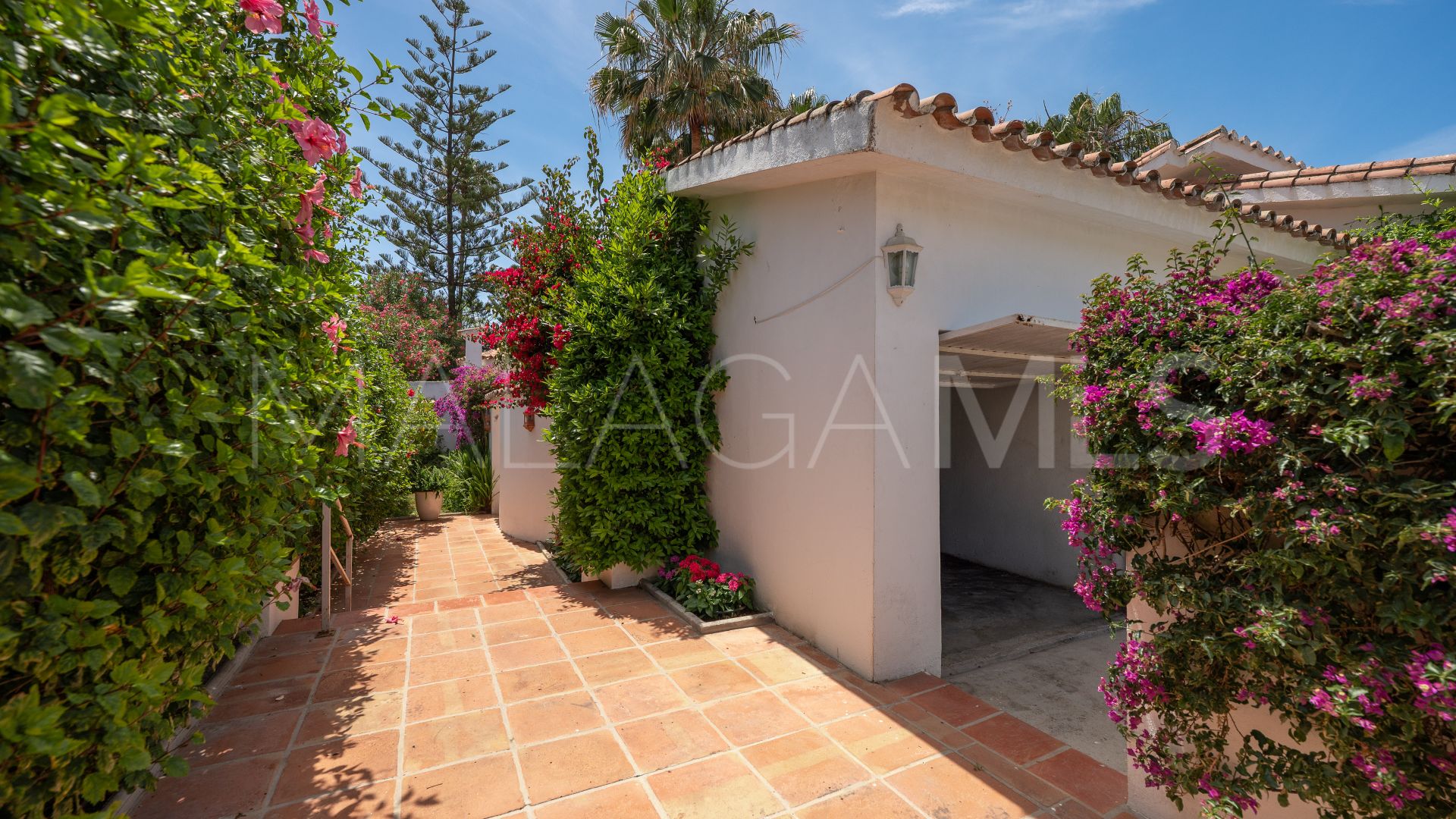 Villa for sale in San Pedro Playa