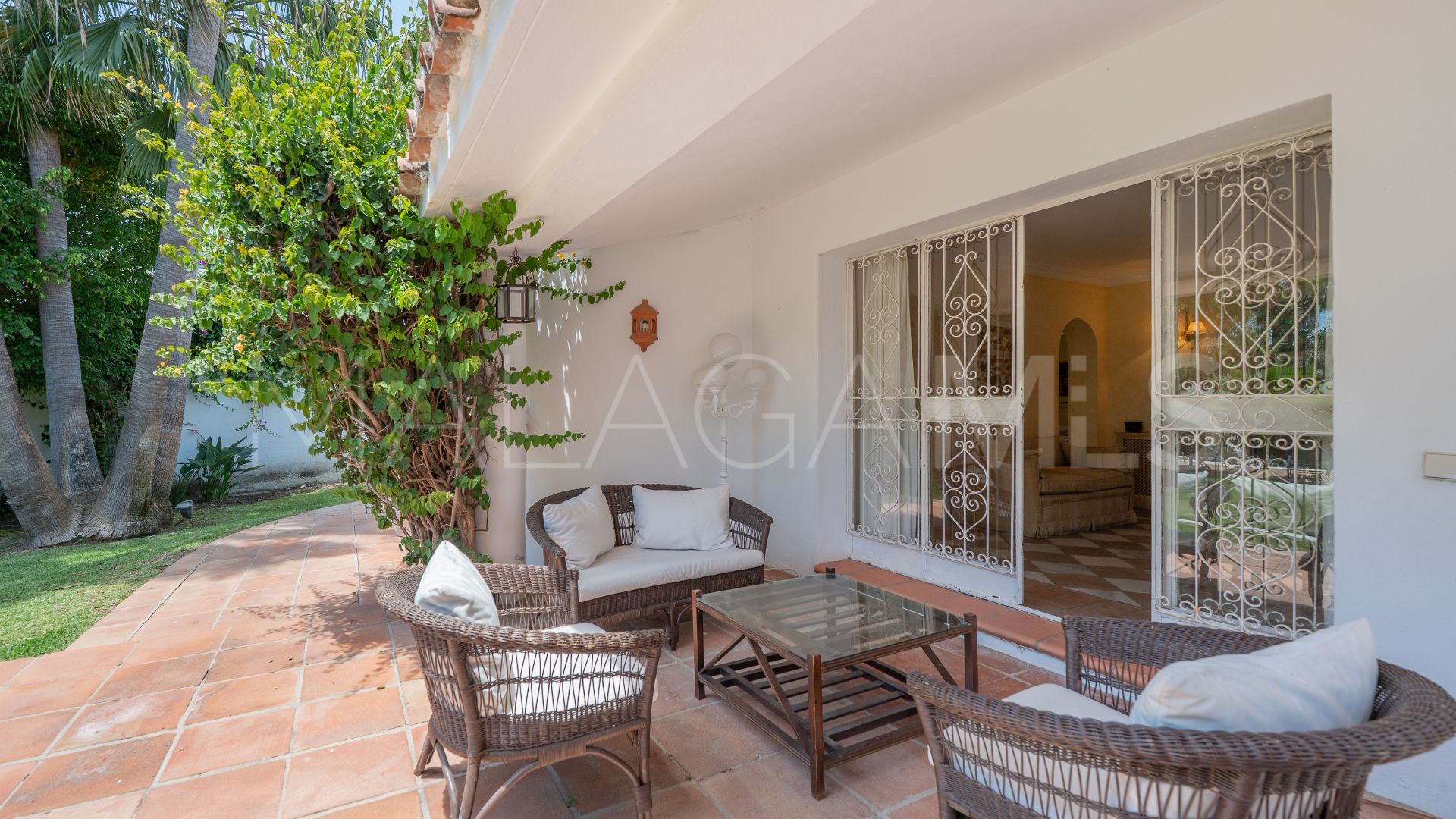 Villa for sale in San Pedro Playa