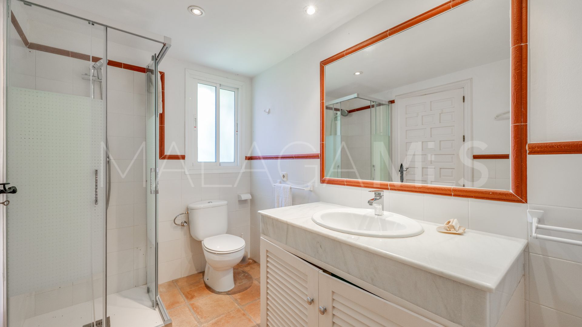 Villa for sale in San Pedro Playa