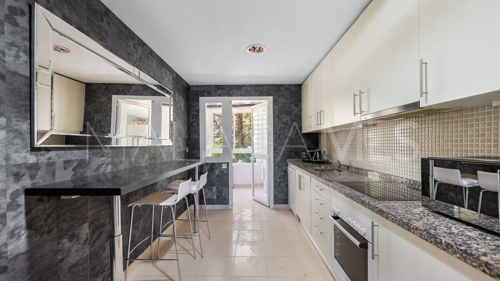 Lägenhet for sale in Altos de La Quinta