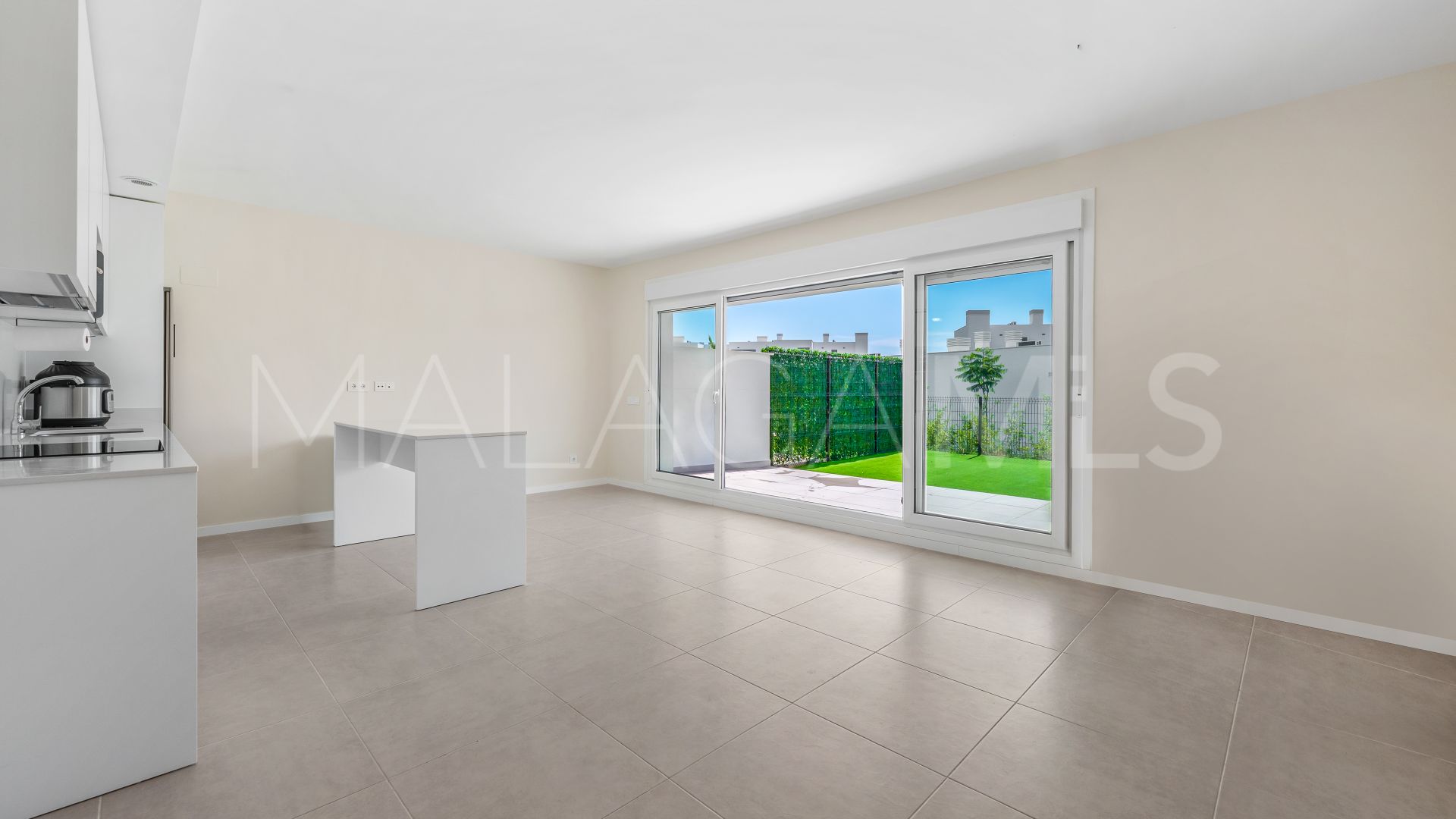 Aqua Gardens, apartamento planta baja a la venta