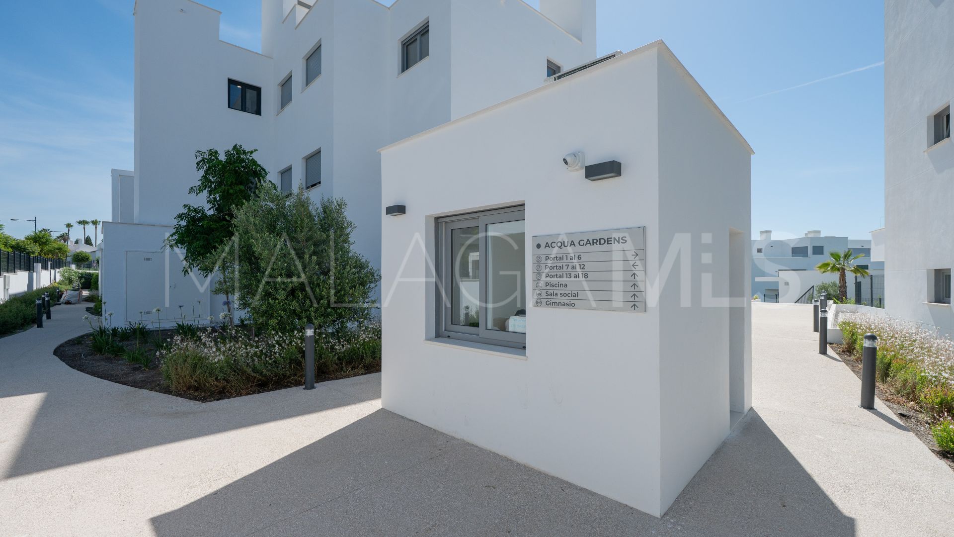 Aqua Gardens, apartamento planta baja a la venta