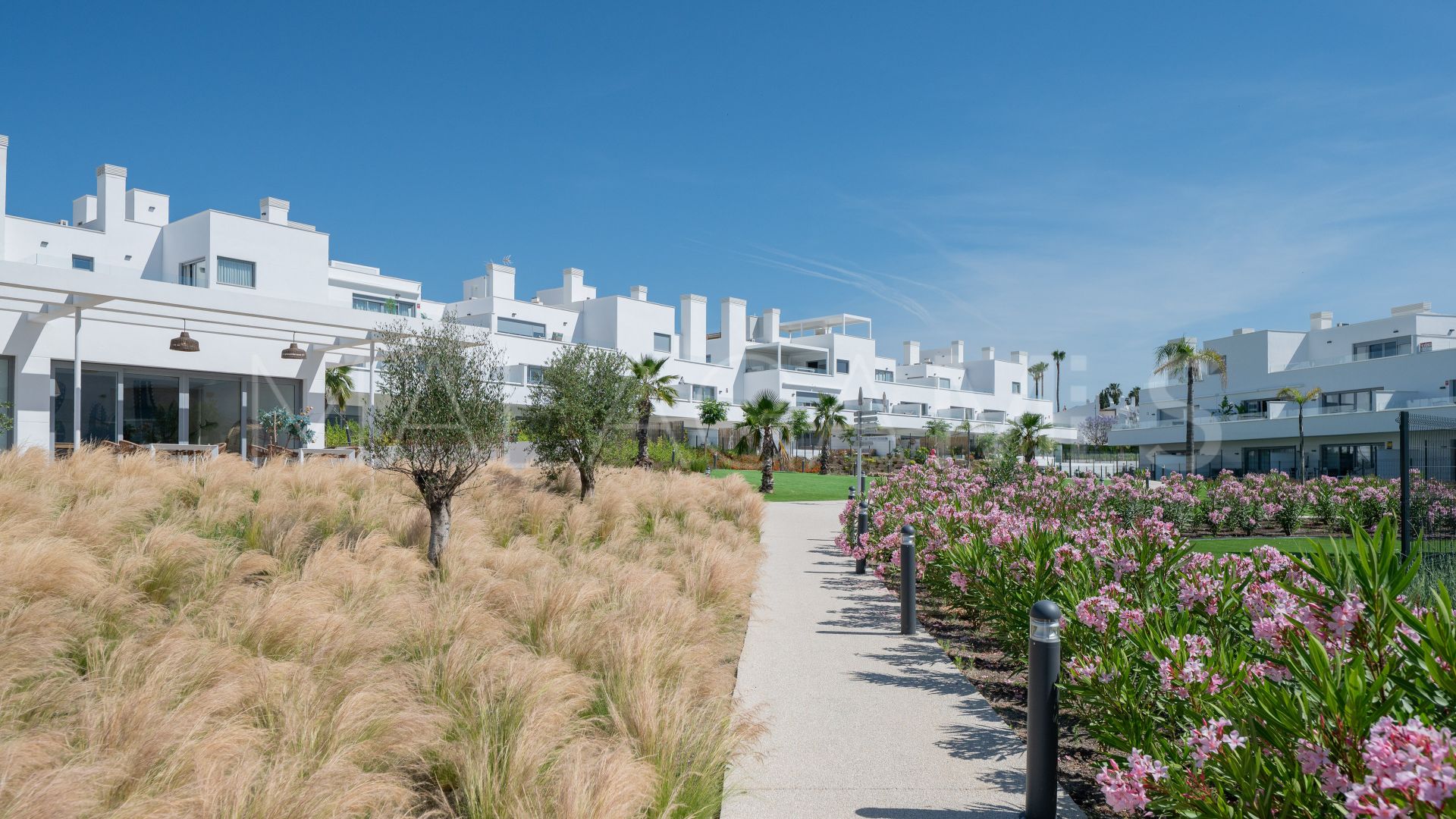 Aqua Gardens, apartamento planta baja a la venta