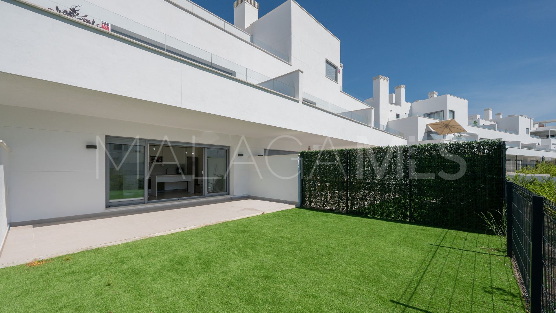 Aqua Gardens, apartamento planta baja a la venta