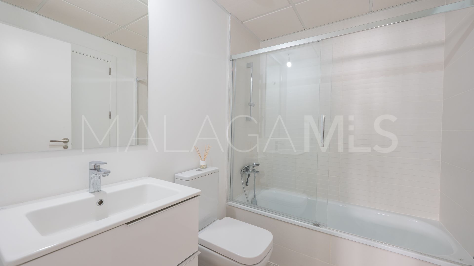 Aqua Gardens, apartamento planta baja a la venta