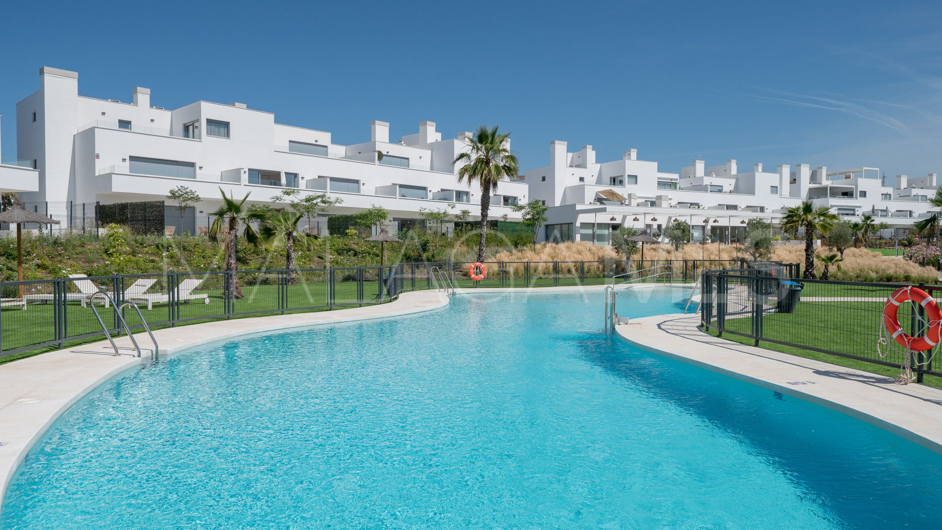 Aqua Gardens, apartamento planta baja a la venta