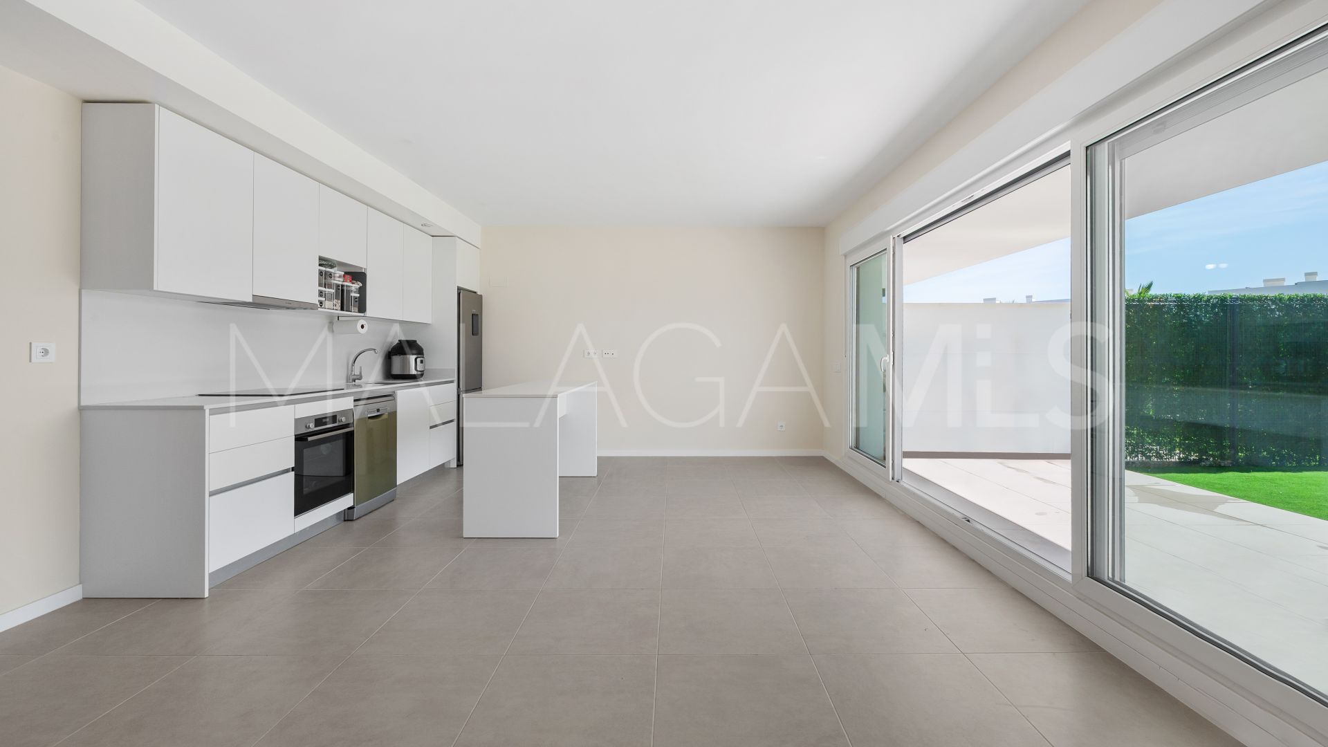 Aqua Gardens, apartamento planta baja a la venta
