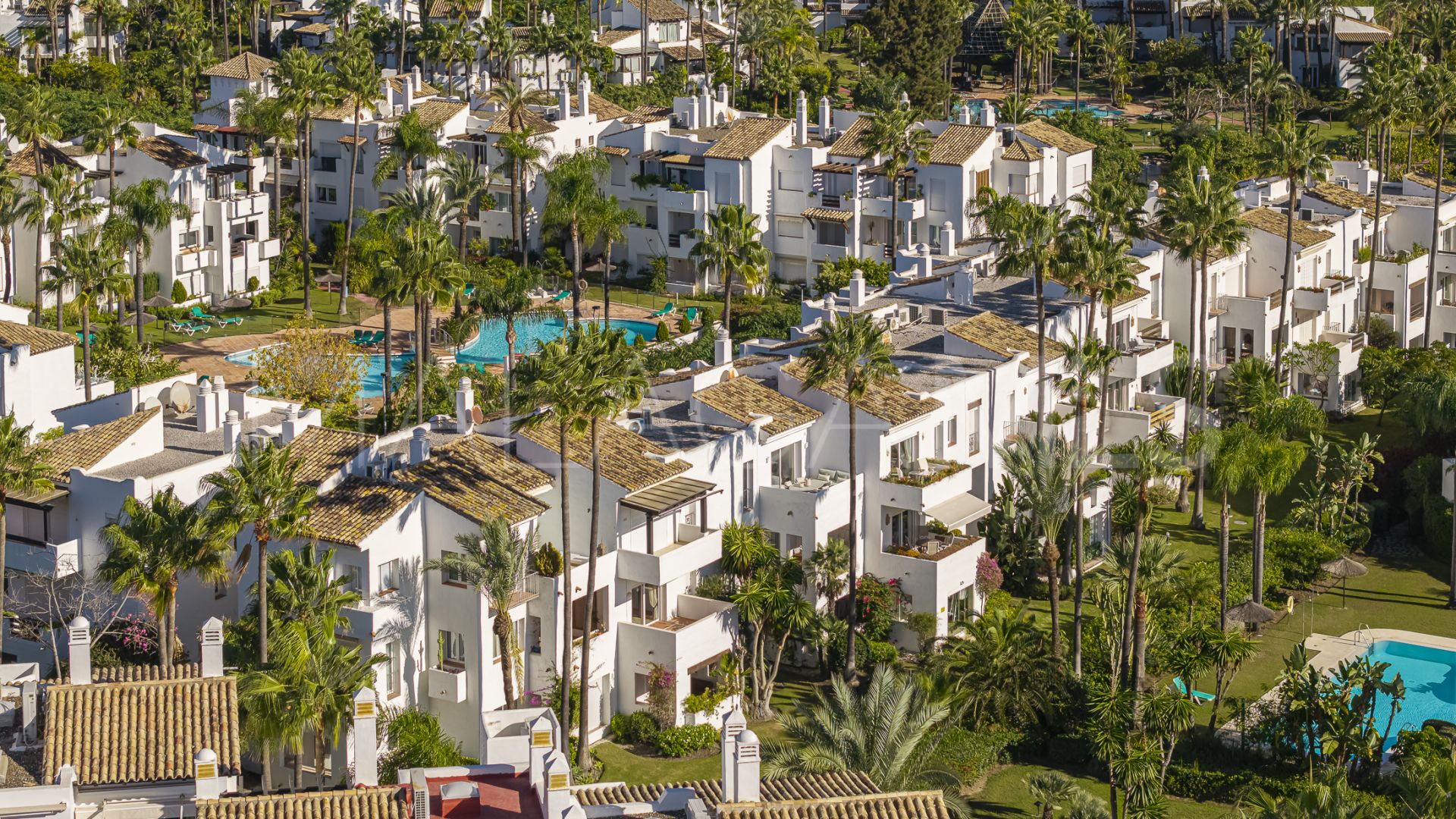 Markplanslägenhet for sale in Costalita