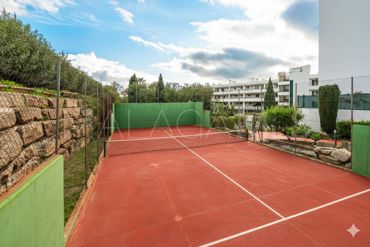 Lägenhet for sale in Guadalmina Alta