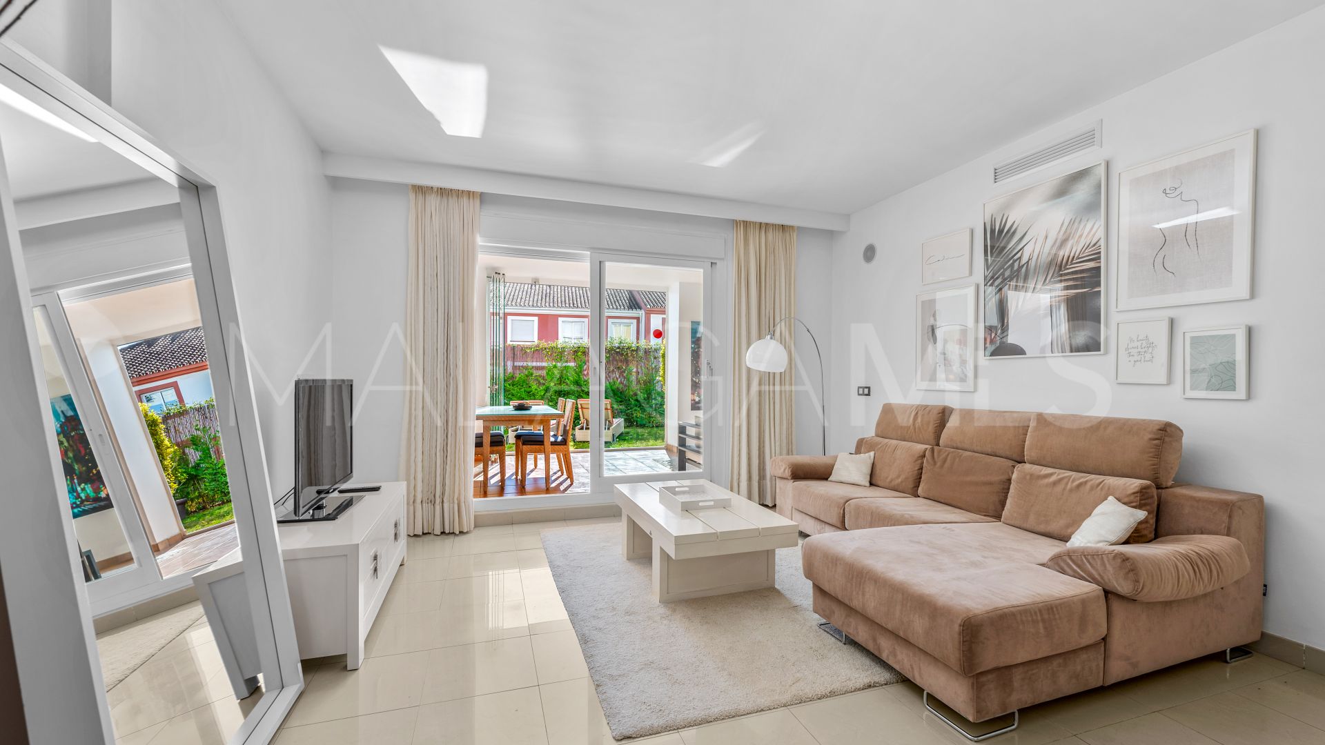 Markplanslägenhet for sale in Cortijo del Mar