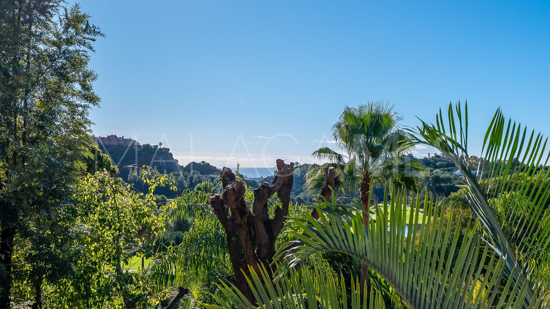 Villa a la venta with 6 bedrooms in Los Arqueros