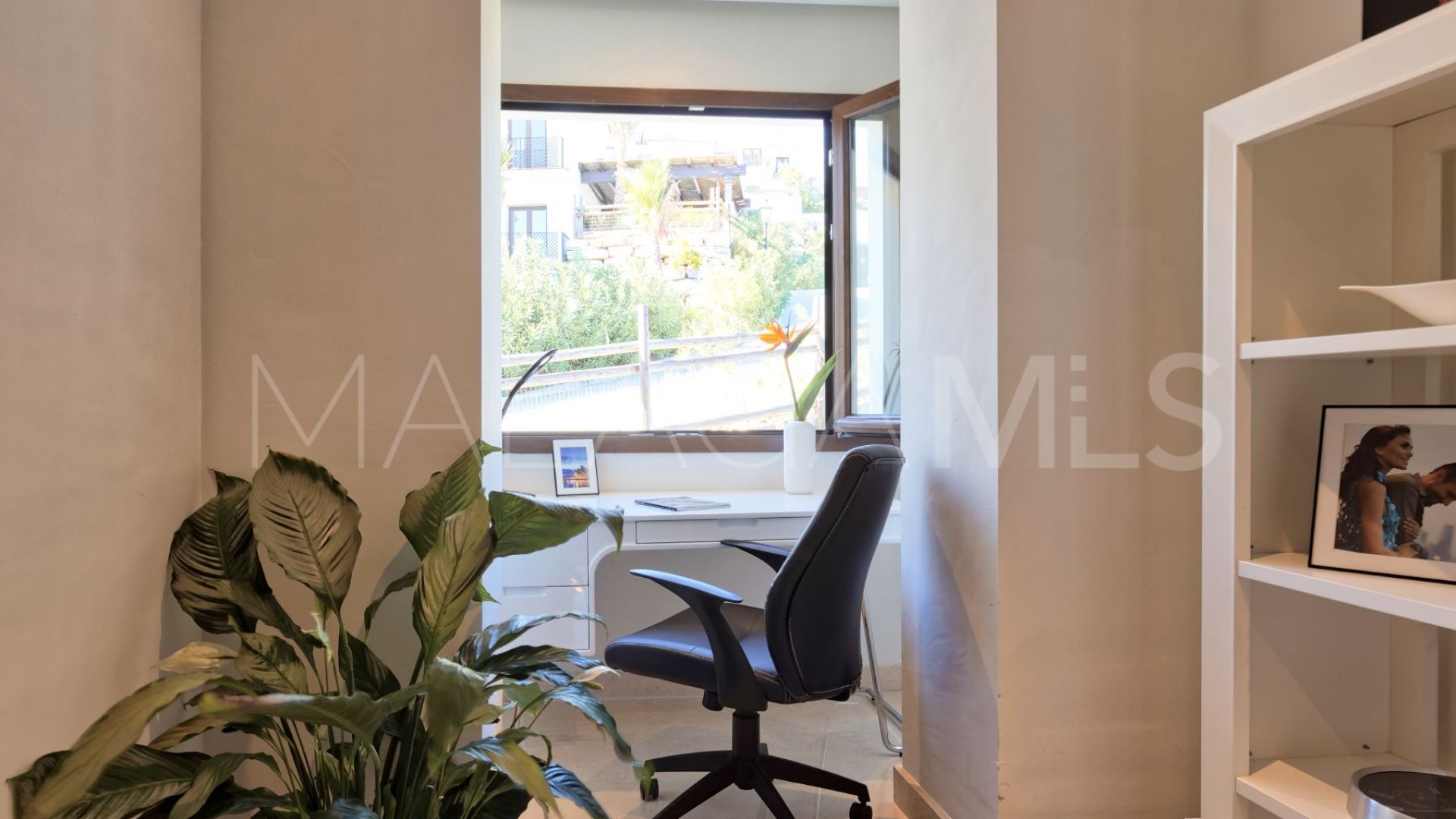 For sale villa in Benahavis Hills Country Club