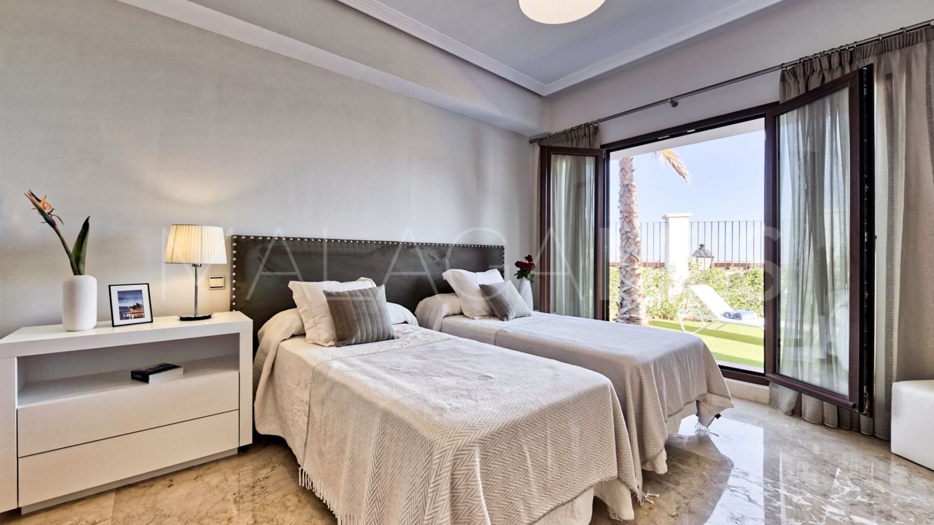 For sale villa in Benahavis Hills Country Club