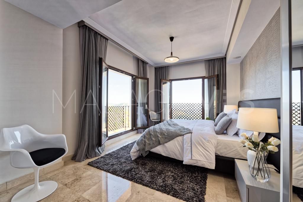 Villa for sale in Benahavis Hills Country Club