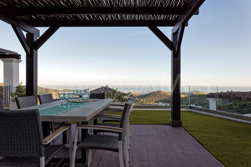 Villa for sale in Benahavis Hills Country Club