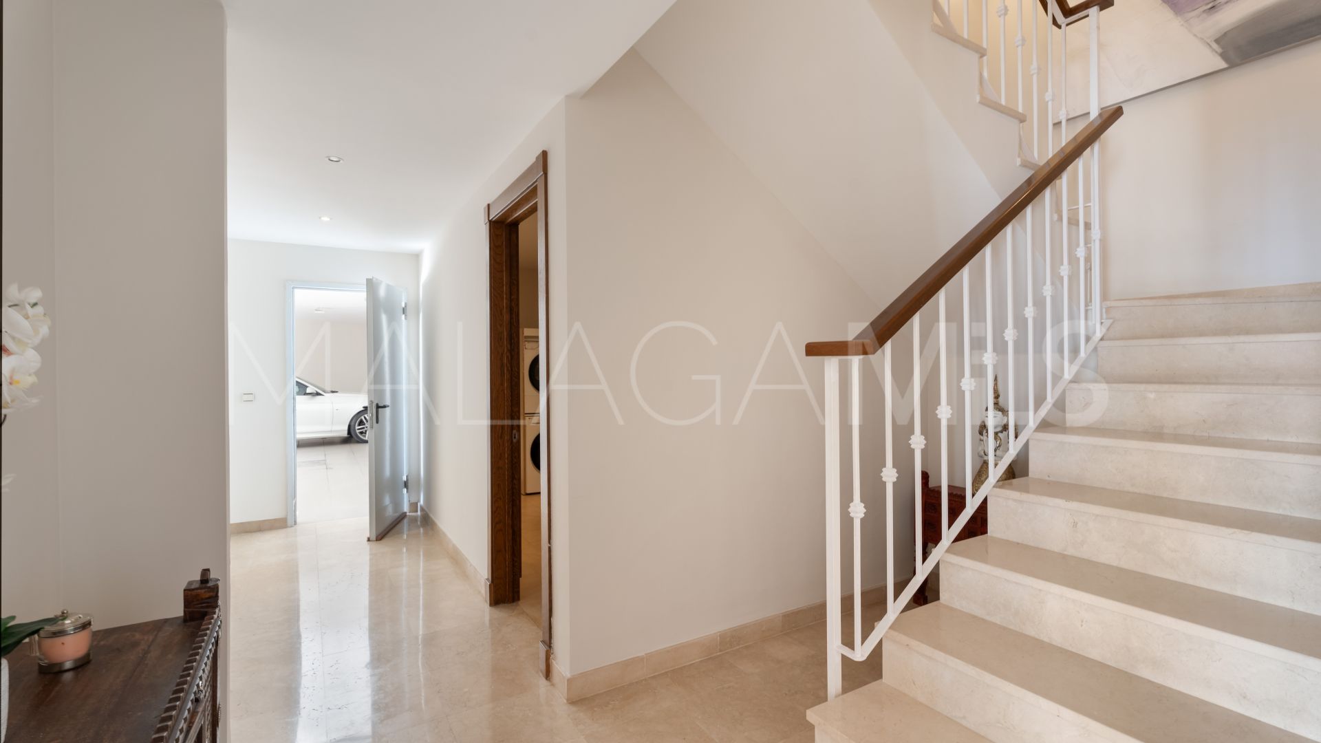 Villa for sale in Benahavis Hills Country Club