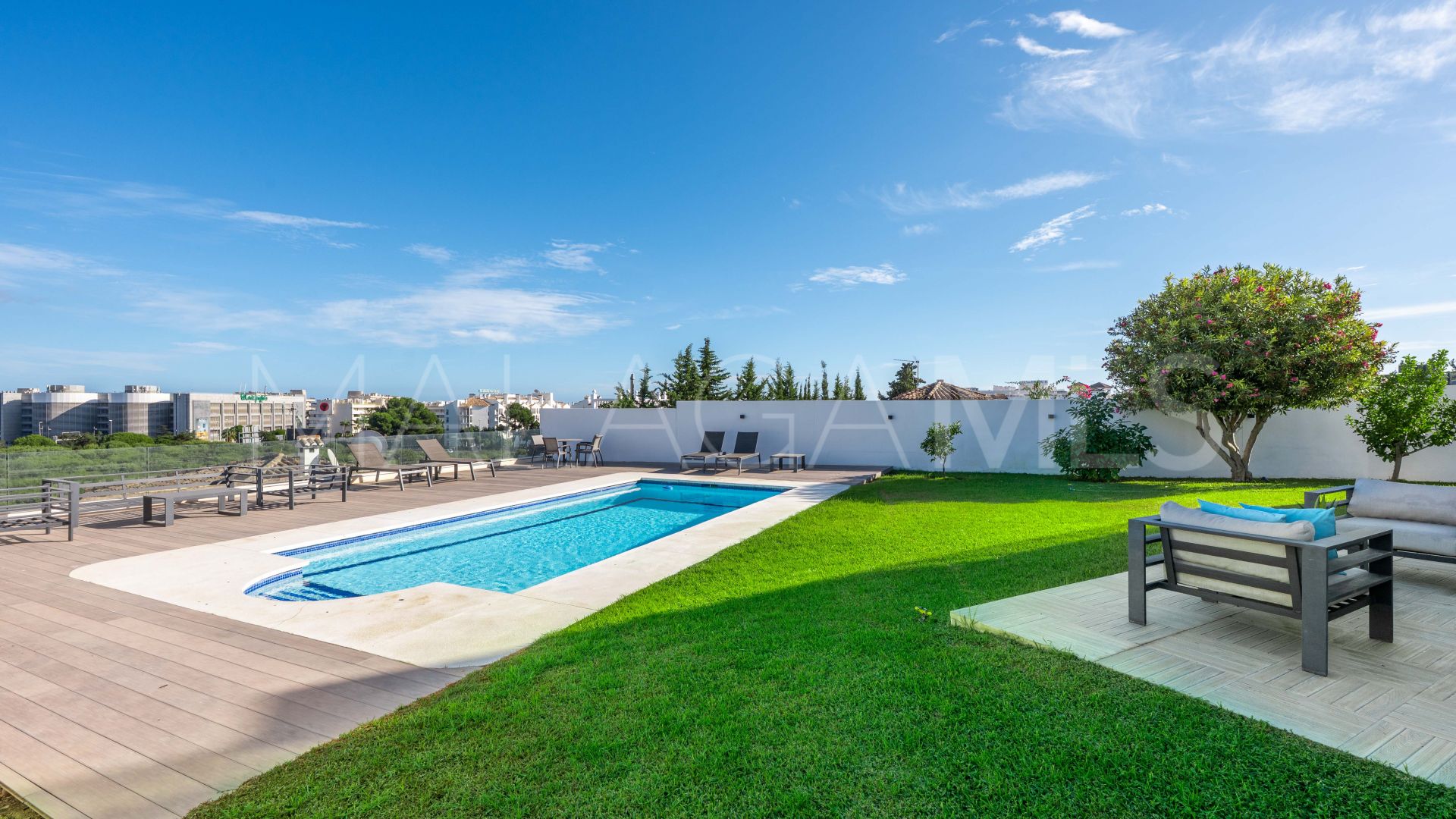 Nueva Andalucia, villa a la venta